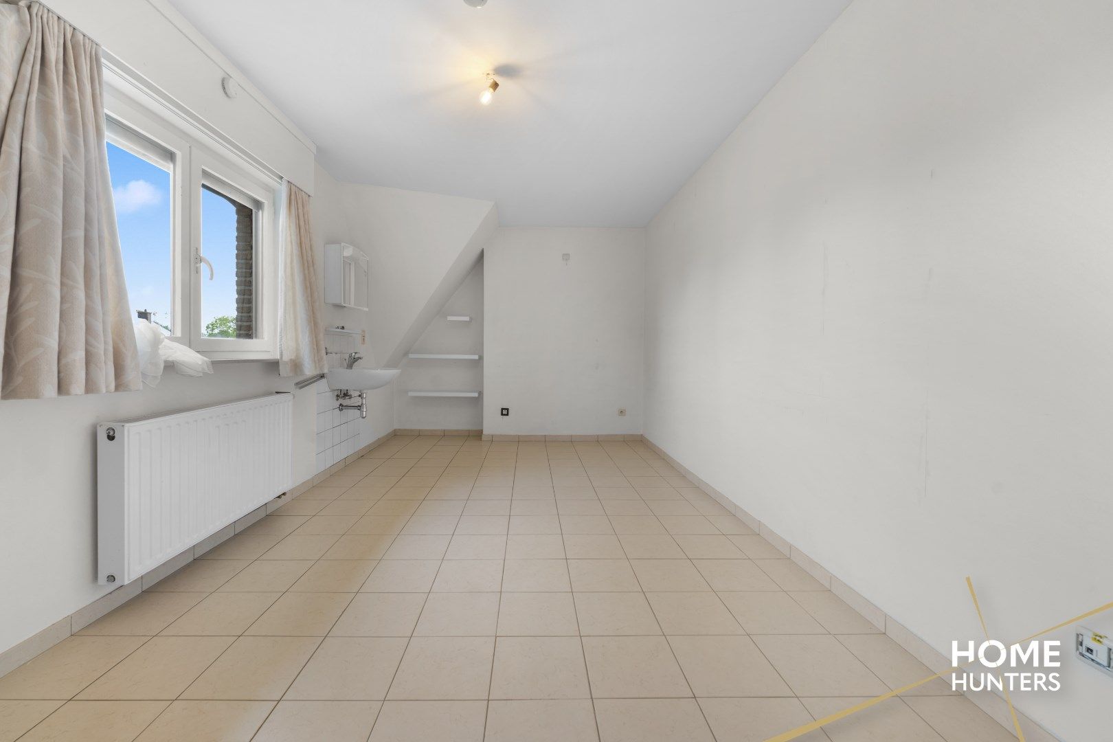 Charmante villa met 7 slaapkamers op een ruim perceel te Ieper foto 18