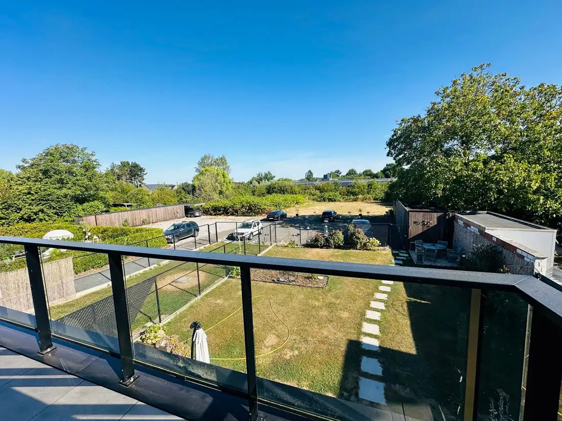 Modern nieuwbouw appartement te Nieuwerkerken foto 17