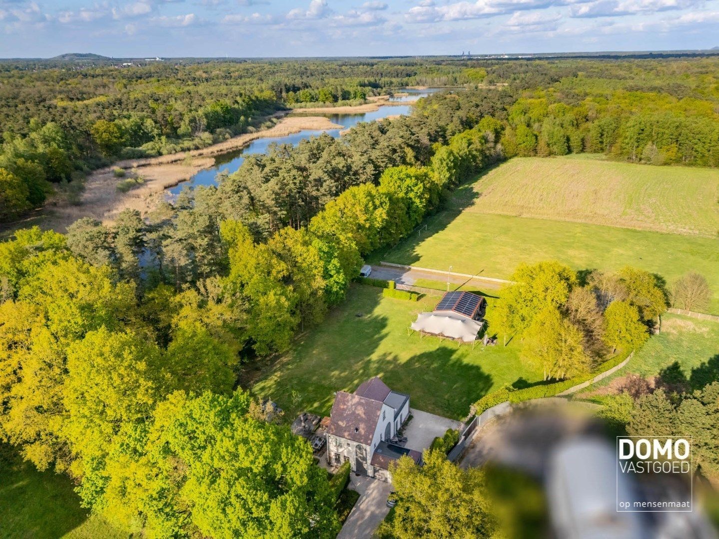 Exclusieve villa, zeer rustig gelegen, aan de groene bossen van Bolderberg. foto 35
