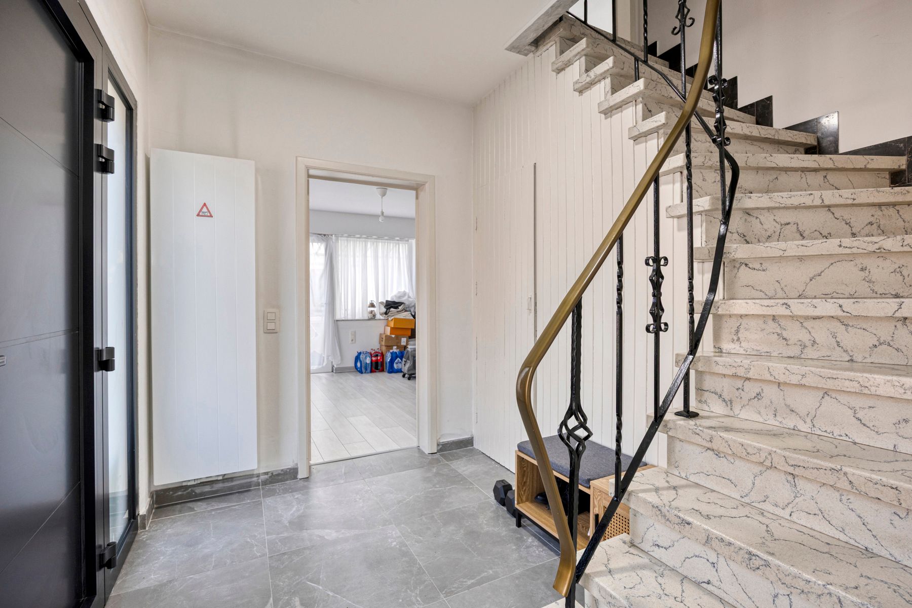 Gerenoveerde driegevelwoning nabij Halle foto 2