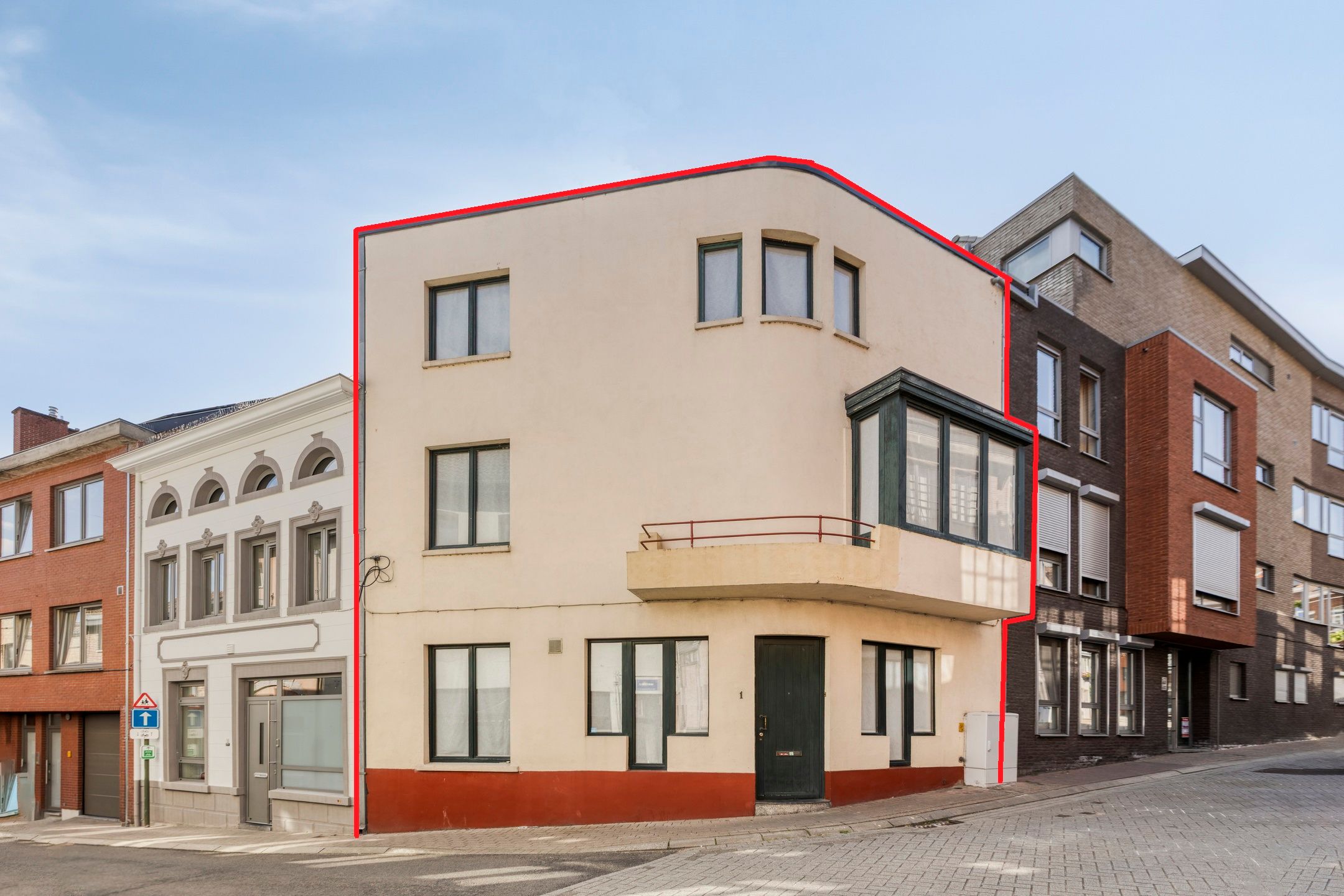 ()=>{if(producerUpdateValueVersion(node),producerAccessed(node),node.value===ERRORED)throw node.error;return node.value} Muntstraat 1 - 3700 Tongeren