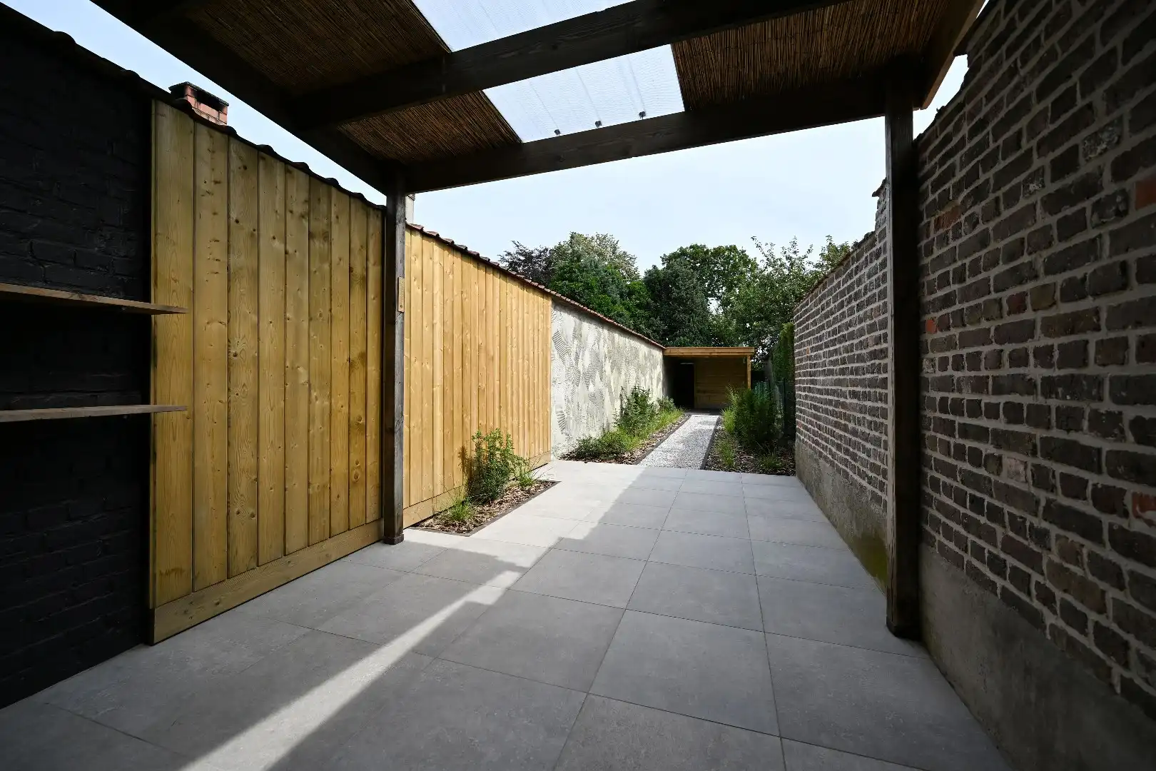 Gerenoveerd knus huis met 2 slpks en tuin te Balgerhoeke foto 9