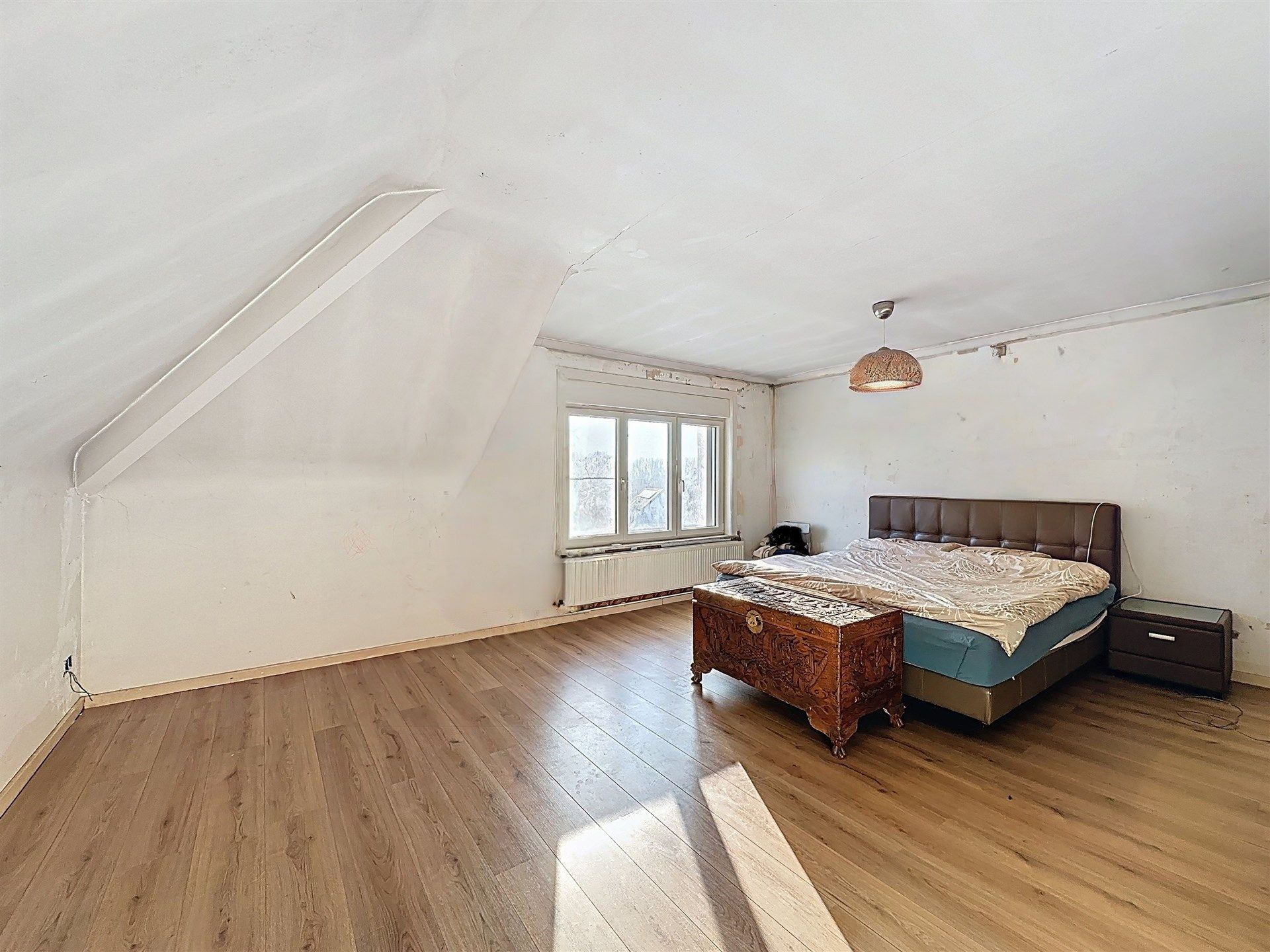 Half open bebouwing met 5 slaapkamers, garage en zicht op groen. foto 19