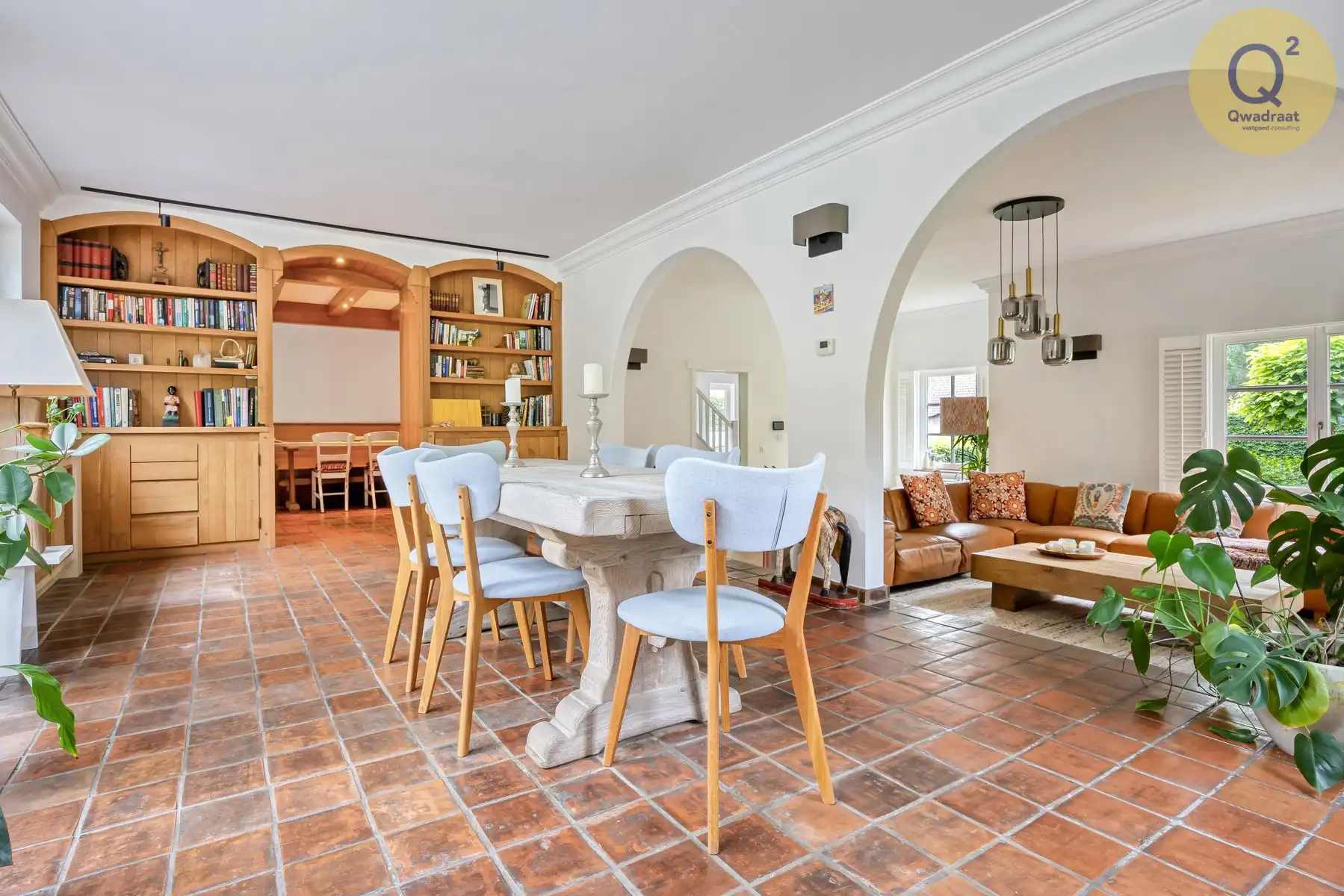 Ruime villa van +350m² met een luxueus poolhouse op 2.152 m² foto 18