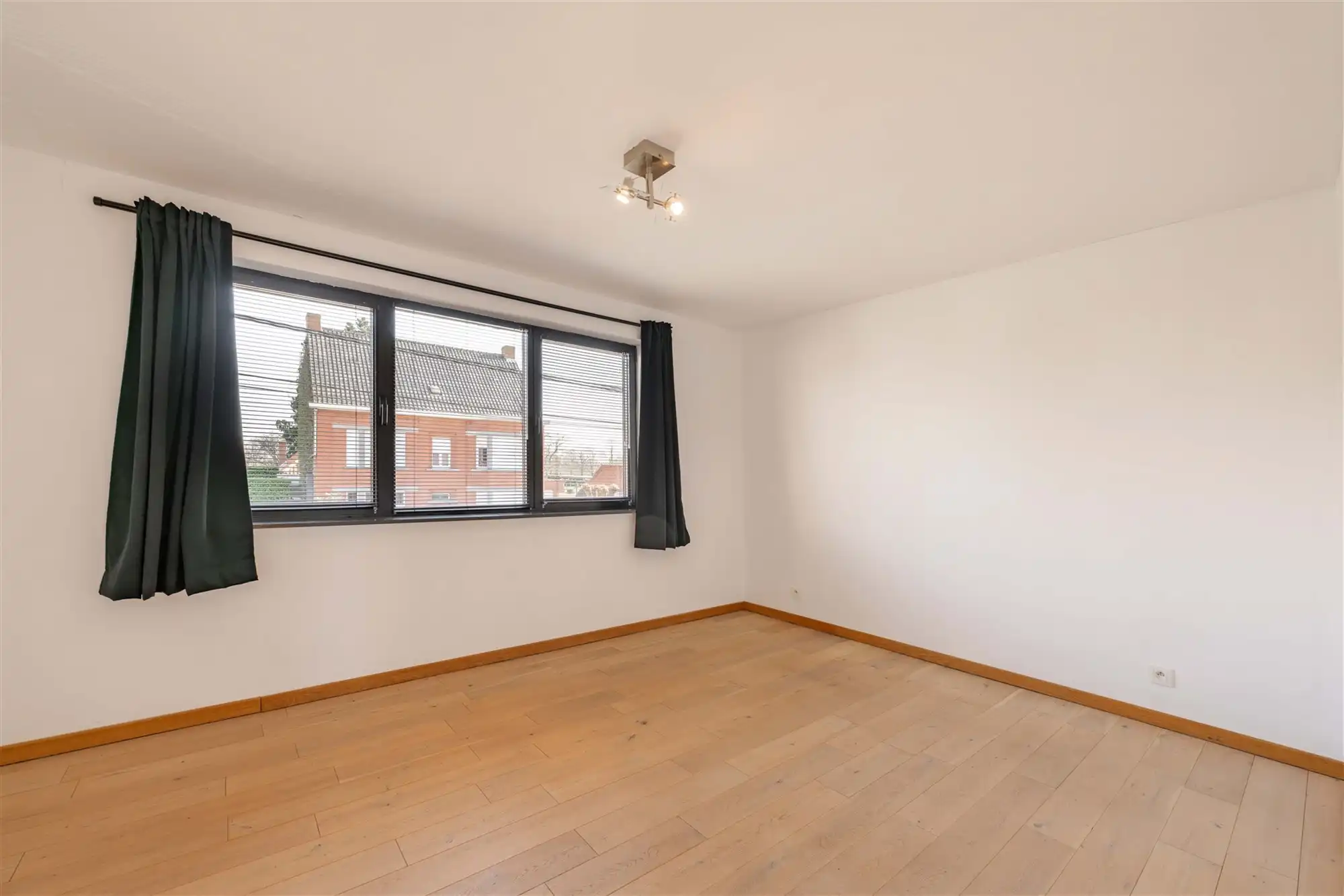 Woning met 3 slps, garage en tuin op 696 m² foto 12