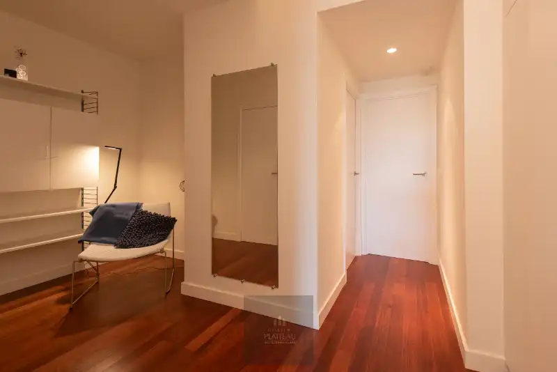 Uitzonderlijk doorloop-appartement aan het strand van Groenendijk. foto 12