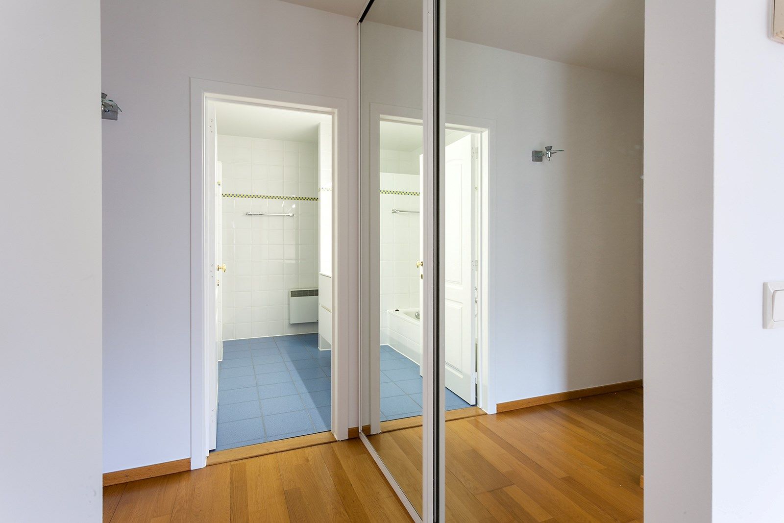Ruim appartement met terras foto 22