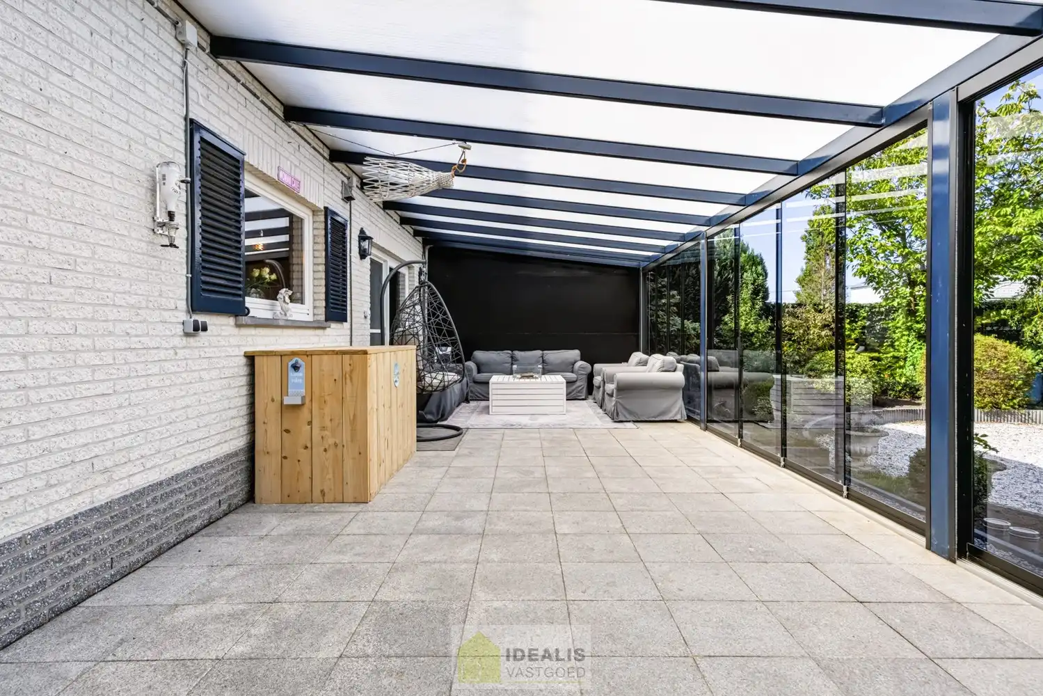 IDEALIS VASTGOED – EEN AANGENAME VRIJSTAANDE WONING MET EEN NIEUWE KEUKEN EN BADKAMER, EEN HEERLIJK RUIME WOONKAMER MET SPEKSTEENKACHEL, EEN EXTRA RUIME VERANDA (VOLLEDIG AF TE SLUITEN MET GLAZEN PUIEN), 3 SLAAPKAMERS, EEN EXTRA MULTIFUNCTIONELE RUIMTE (INGERICHT ALS KANTOOR MET APARTE INGANG) OP EEN RIANT PERCEEL VAN 14A 51CA, VOLLEDIG OMHEIND, VOORZIEN VAN VOLDOENDE PARKEERRUIMTE EN EEN PRACHTIGE CARPORT VOOR 2 WAGENS! foto 41