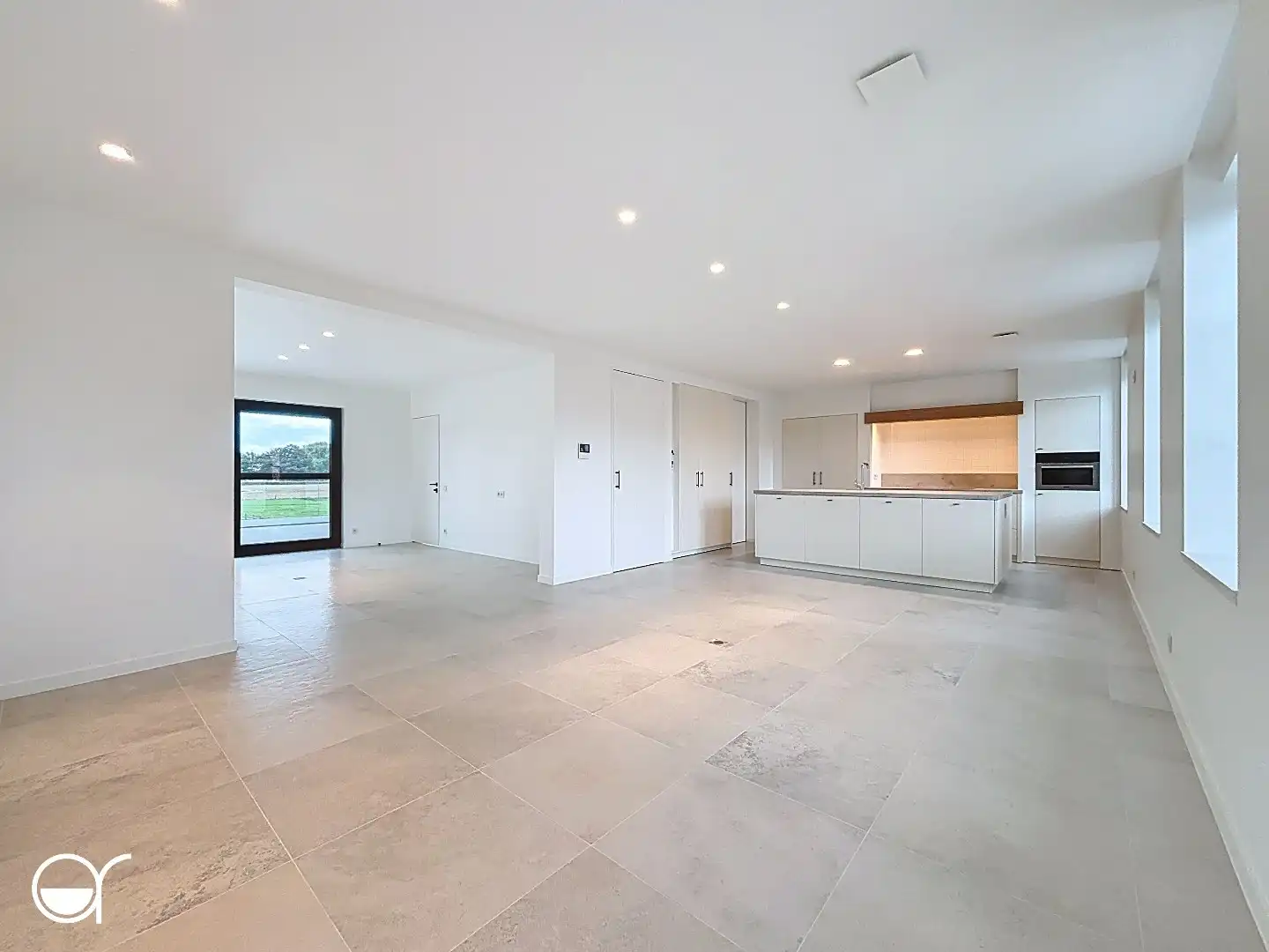 Luxueuze, energiezuinige woning met praktijkruimte/kantoor/hobbyruimte foto 11