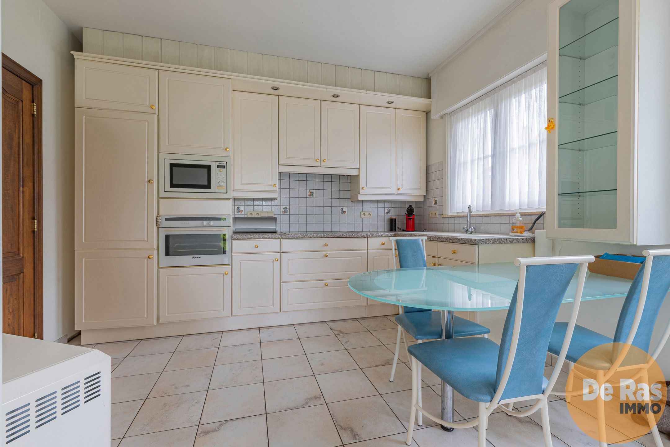 WICHELEN - Goed onderhouden woning op goede locatie met tuin foto 5