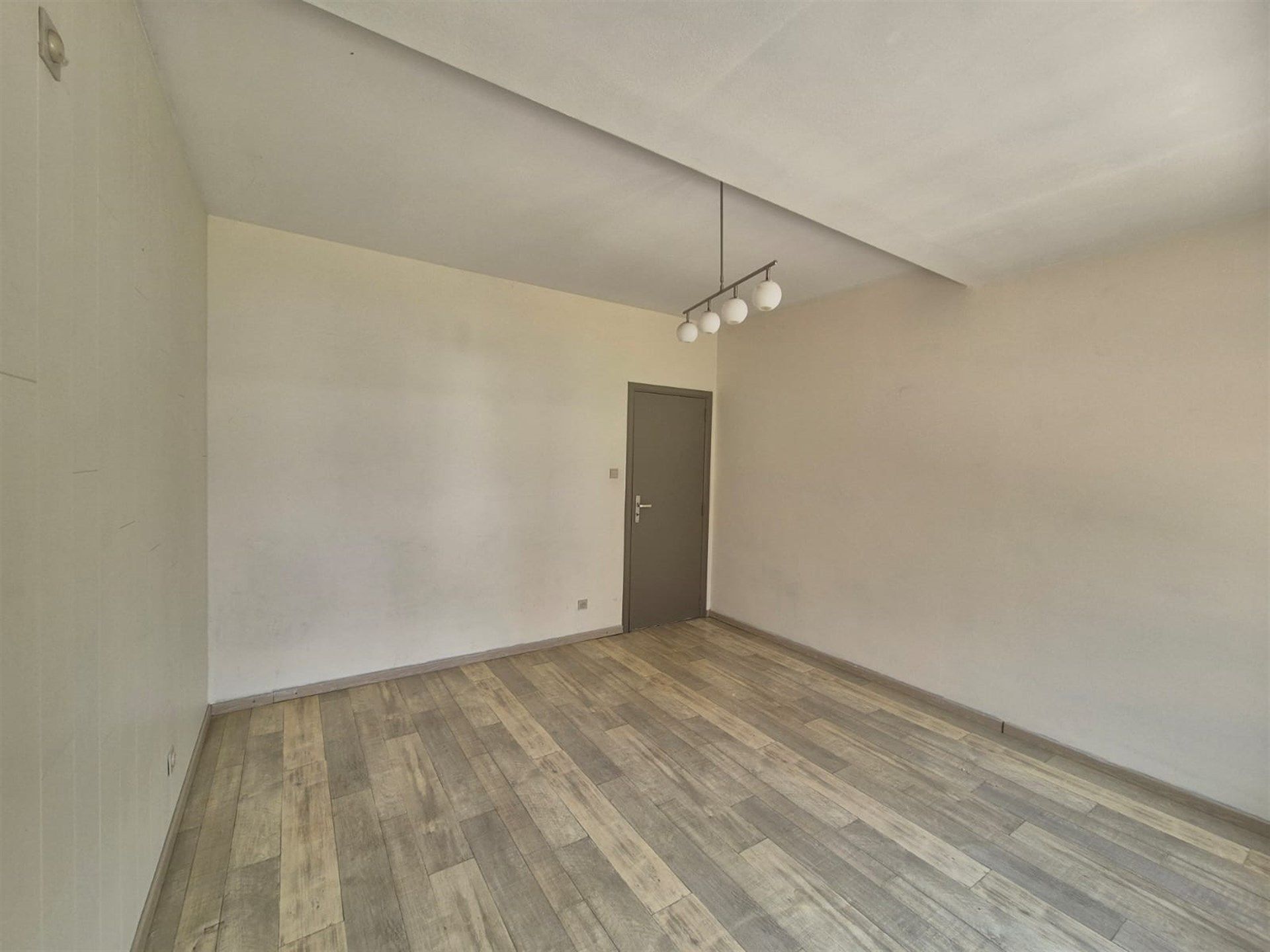 Gunstig gelegen gelijkvloers appartement met gezellig tuintje. foto 15