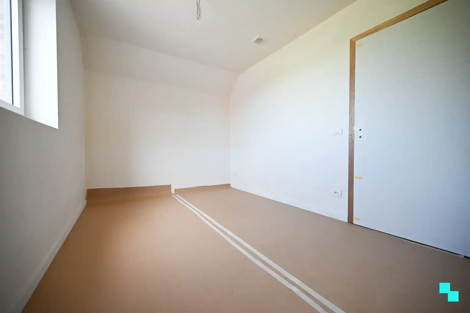 Verrassend ruime nieuwbouwwoningen te Ledegem foto 17