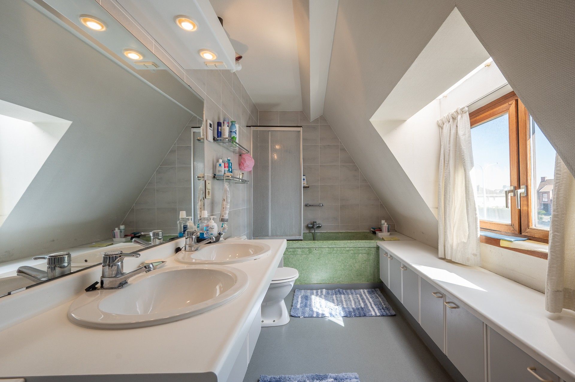 Unieke woning met potentieel op toplocatie in Knokke foto 17