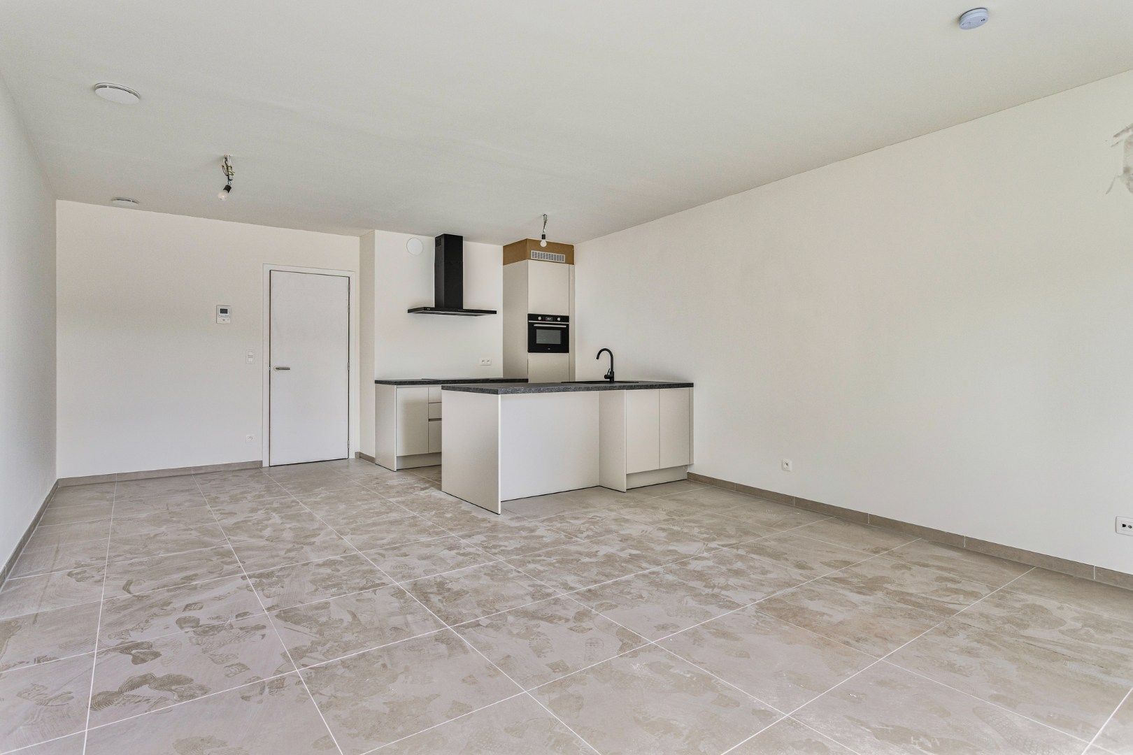 Prachtig nieuwbouwappartement in centrum Rekkem! foto 4