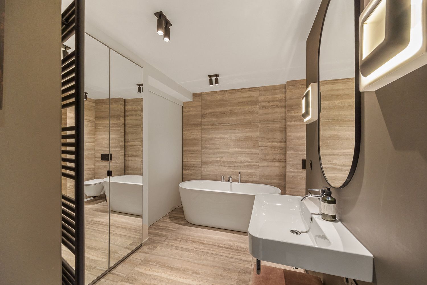 Luxueus en energiezuinig hoekappartement (260m²) op de 6de verdieping met fenomenaal uitzicht aan het Stadspark : Van Eycklei 1, Antwerpen foto 26