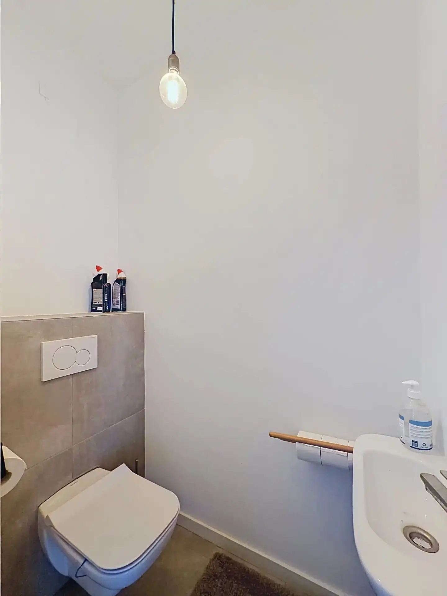 Modern appartement met 1 slaapkamer, ondergrondse staanplaats en berging op toplocatie. foto 4