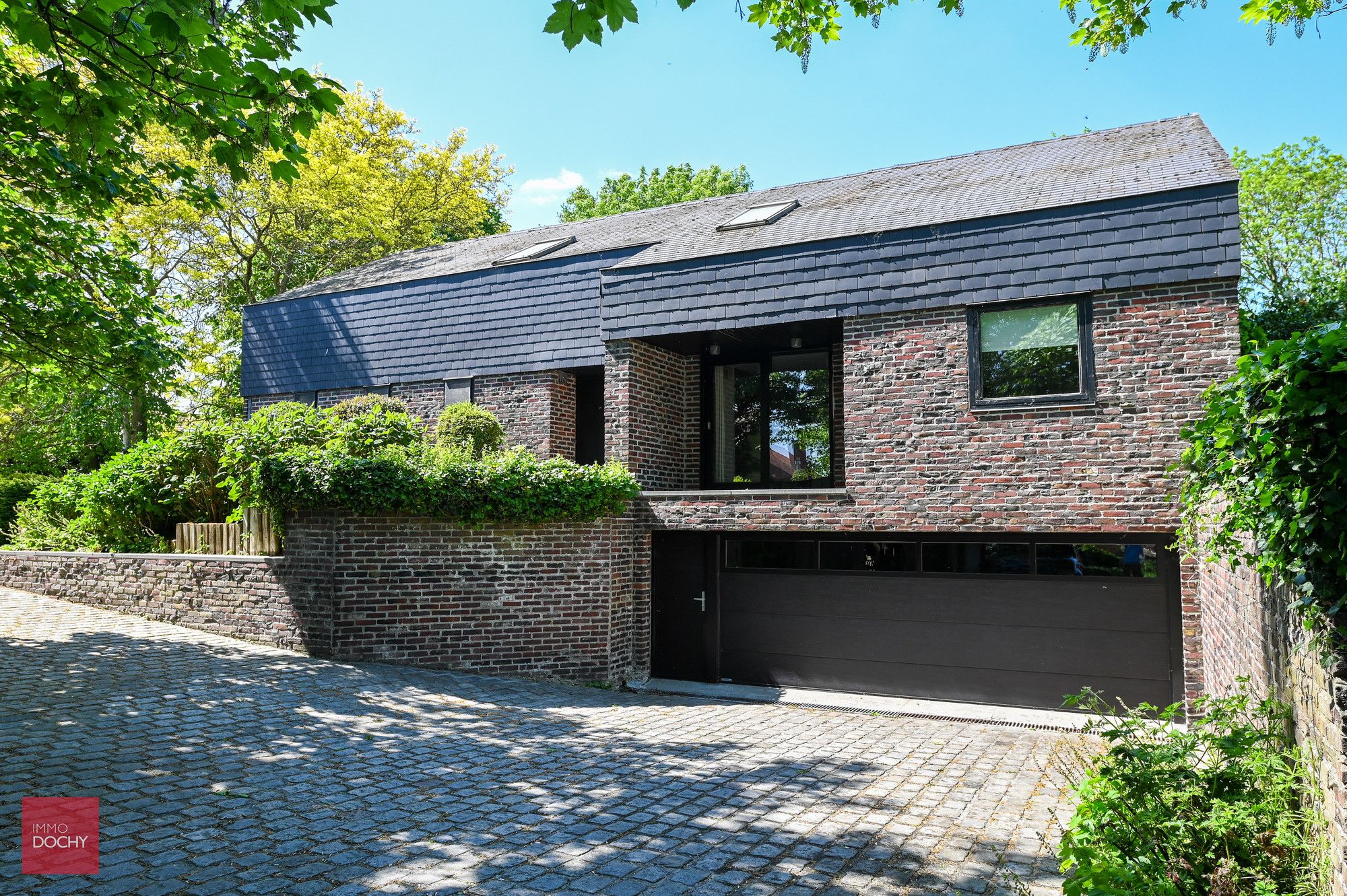 Architectenvilla met mooie tuin foto 4