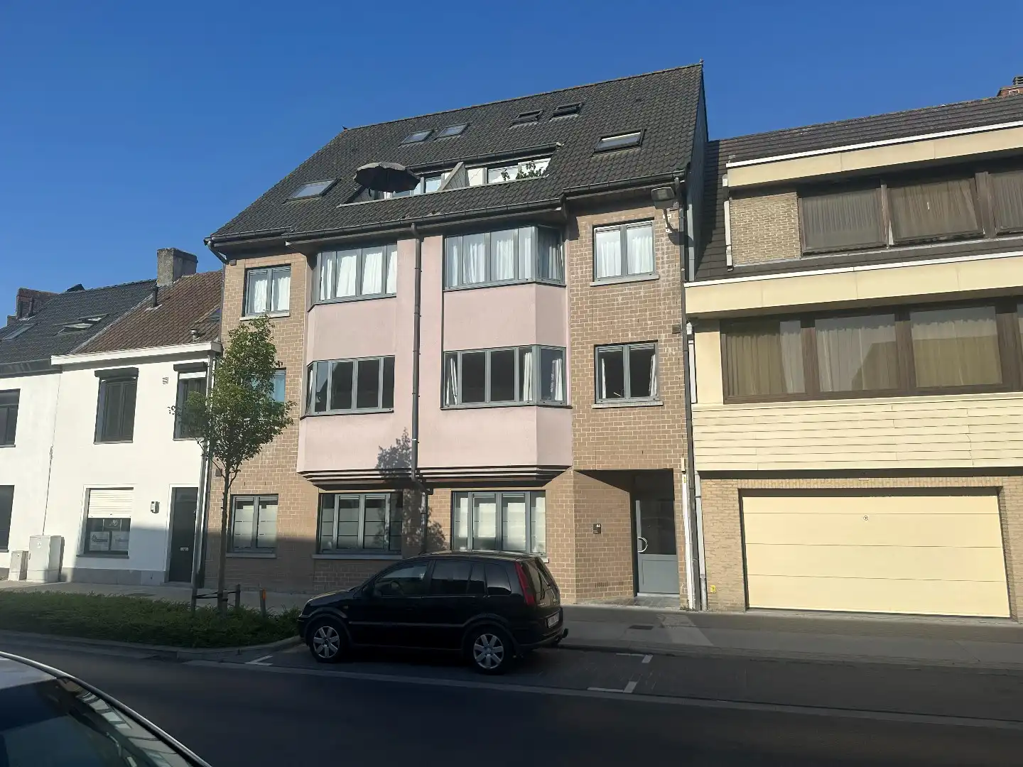 Instapklaar appartement met 1 slp en zonnig terras, centrum Torhout foto 18