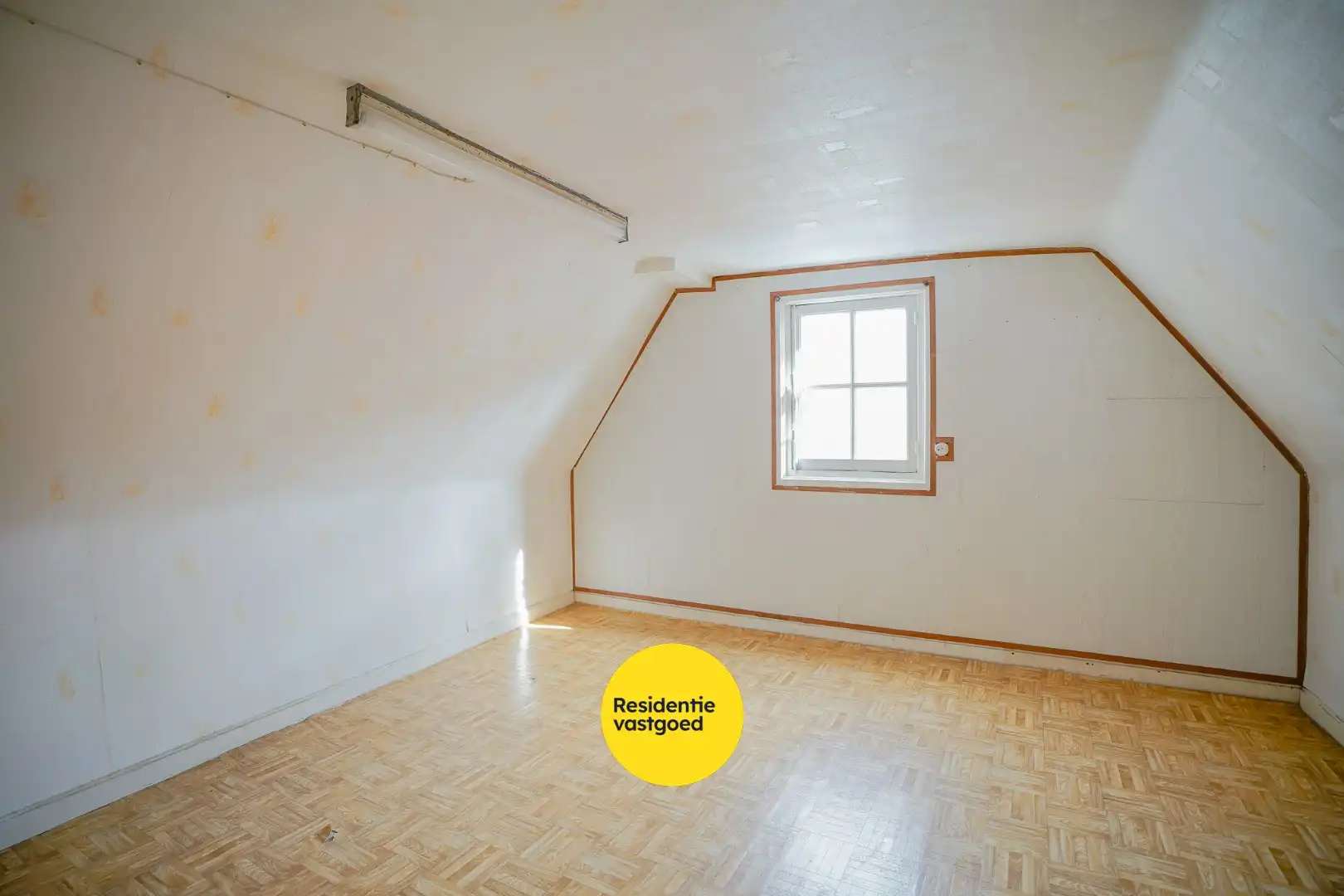 Karaktervolle hoekwoning op topligging in hartje Brugge foto 15