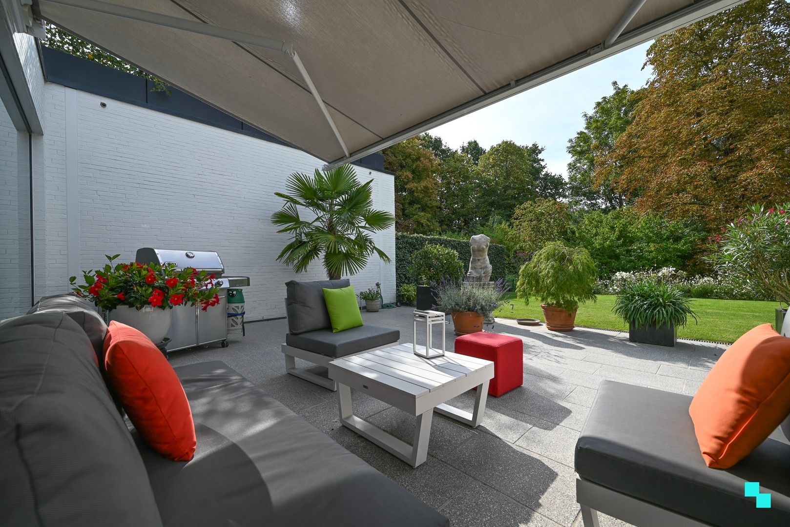 Uitzonderlijk hoogwaardig afgewerkt gelijkvloers appartement langs de Mandel foto 10