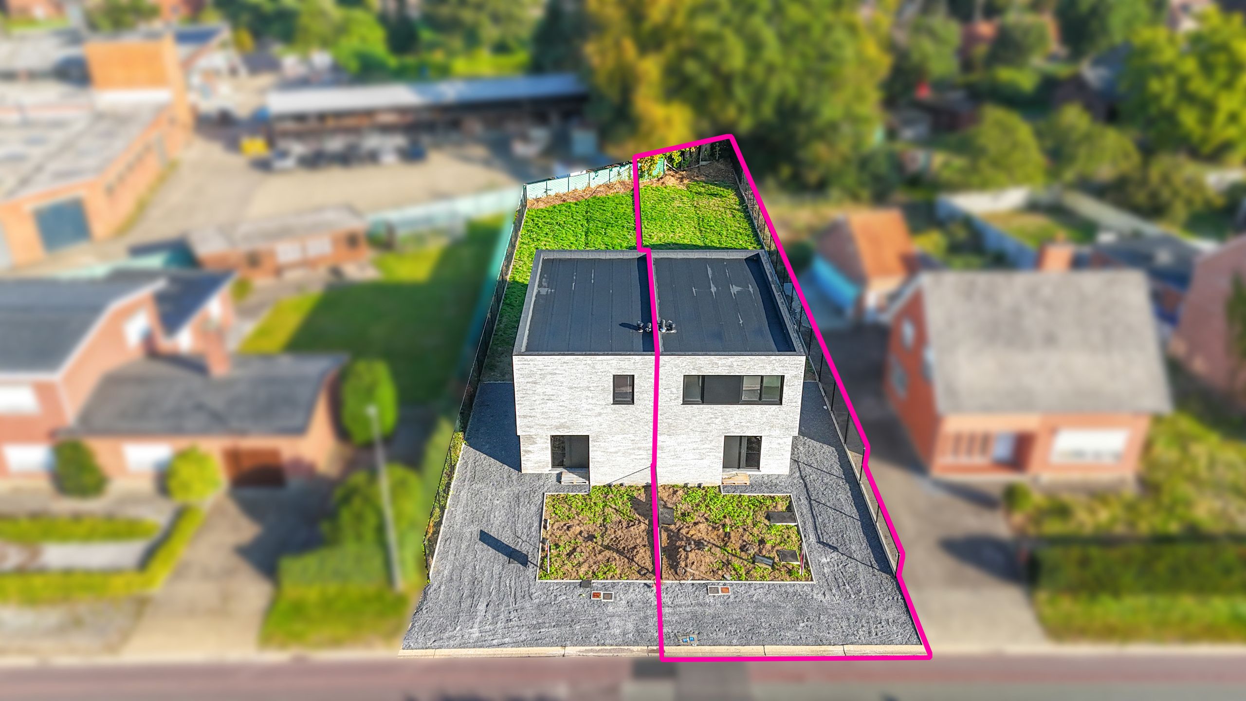 Nieuwbouwwoning (casco+) met 3 slpkms, terras en ruime tuin! foto 12