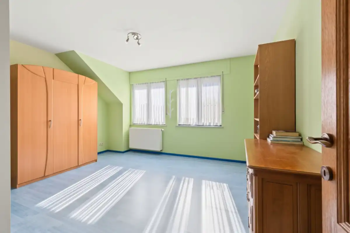 Ruime gezinswoning met 265 m² woonoppervlakte, dubbele garage en prachtige tuin foto 16