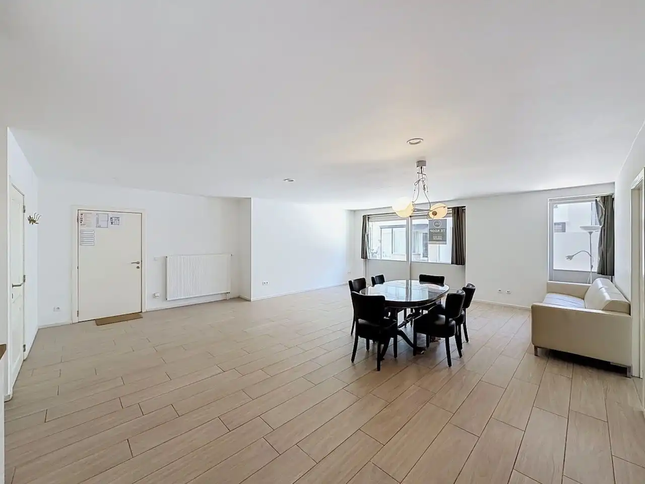 Buitengewoon ruim gelijkvloers appartement met 3 slaapkamers en hobbyruimte foto 7