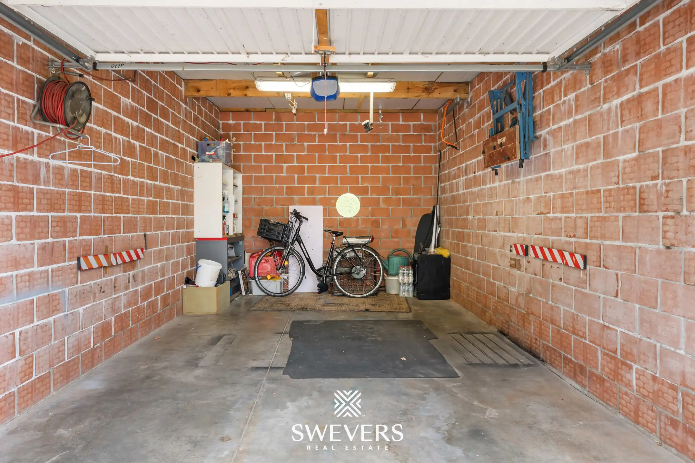 Ruim appartement met 3 slaapkamers en garage in hartje Paal foto 27