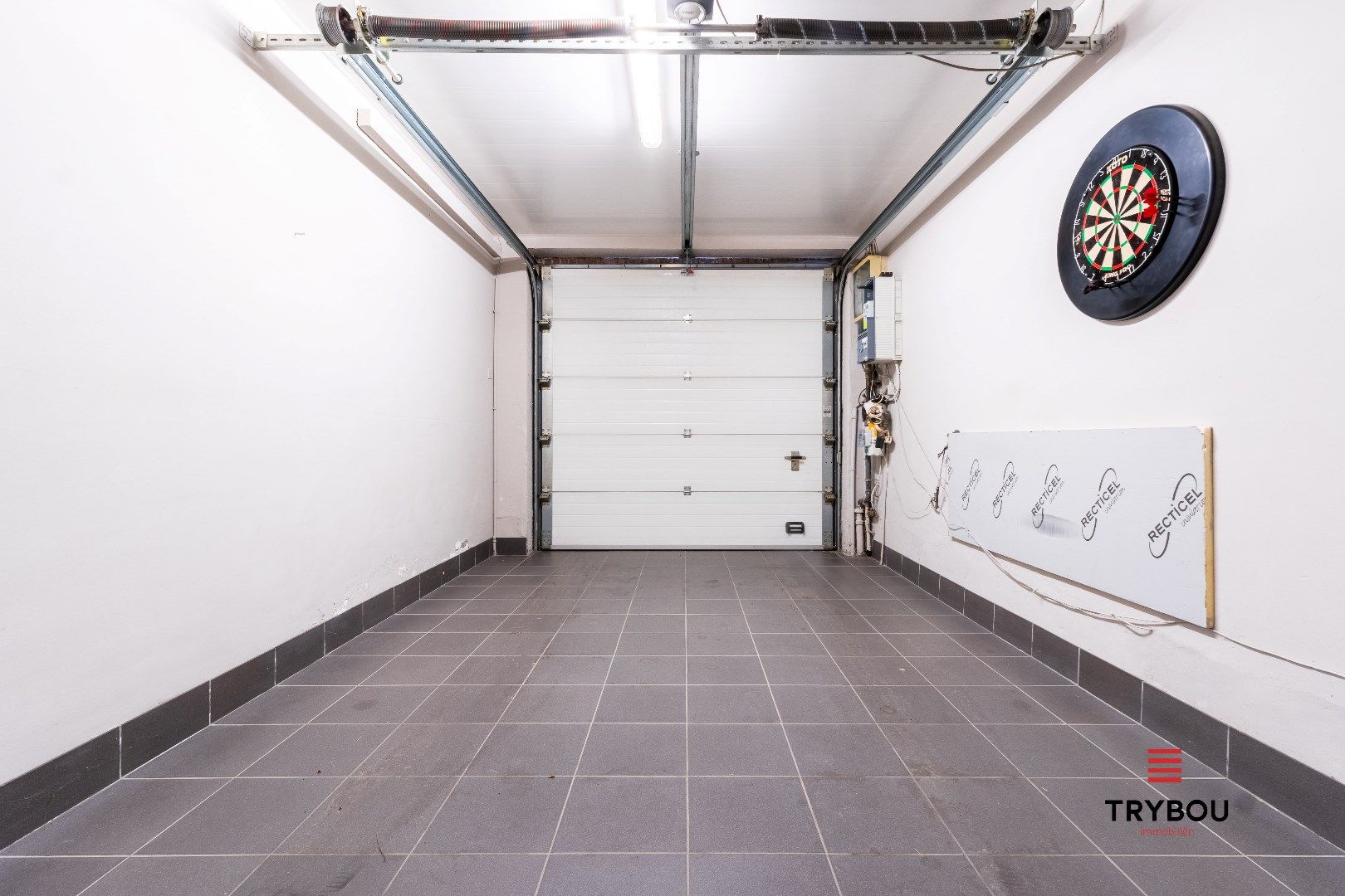 Gezellige en ruime woning met tuin - instapklaar in het hart van Ledegem foto 27