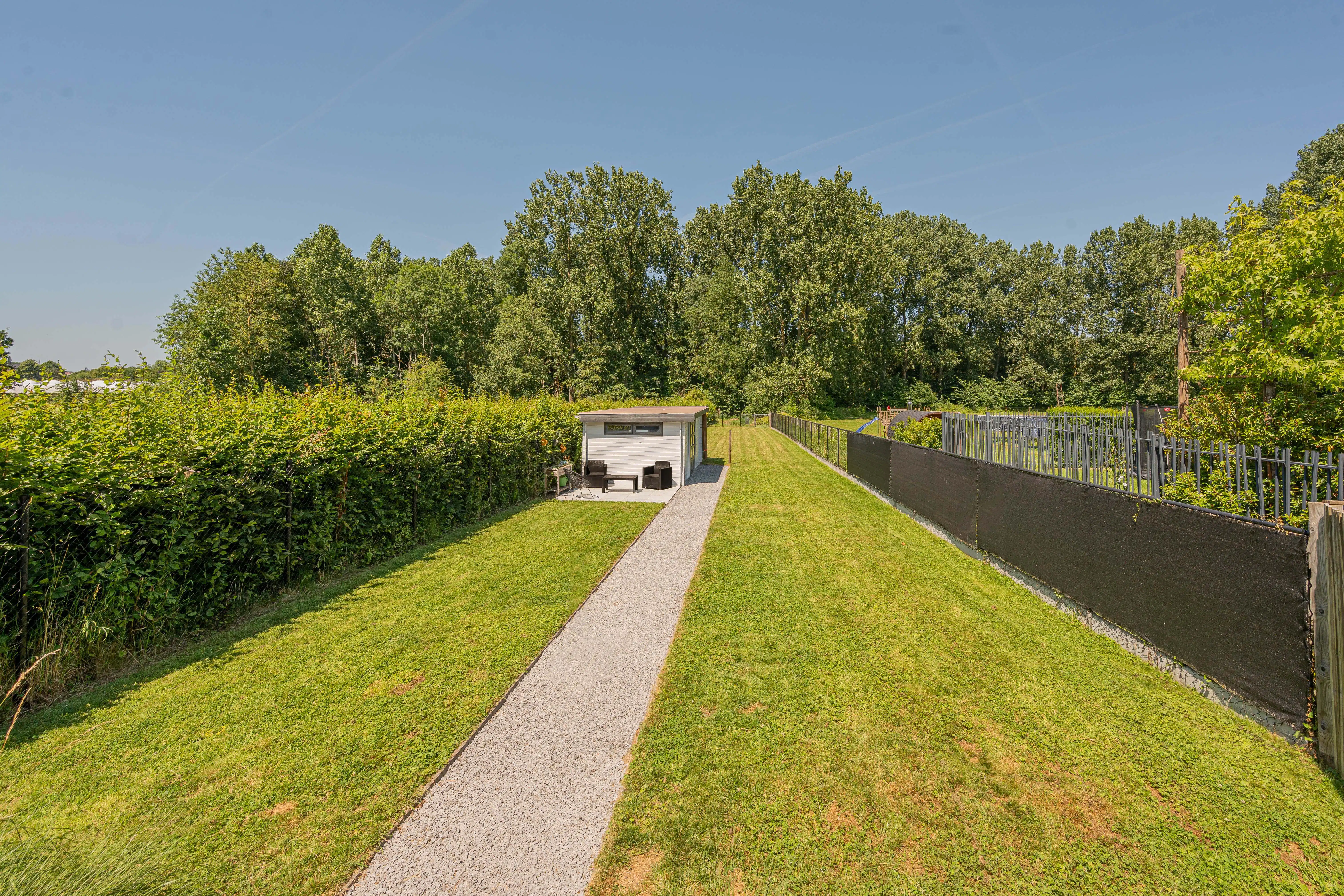 BEN-woning met 4 slaapkamers, 3 badkamers en groen uitzicht! foto 12