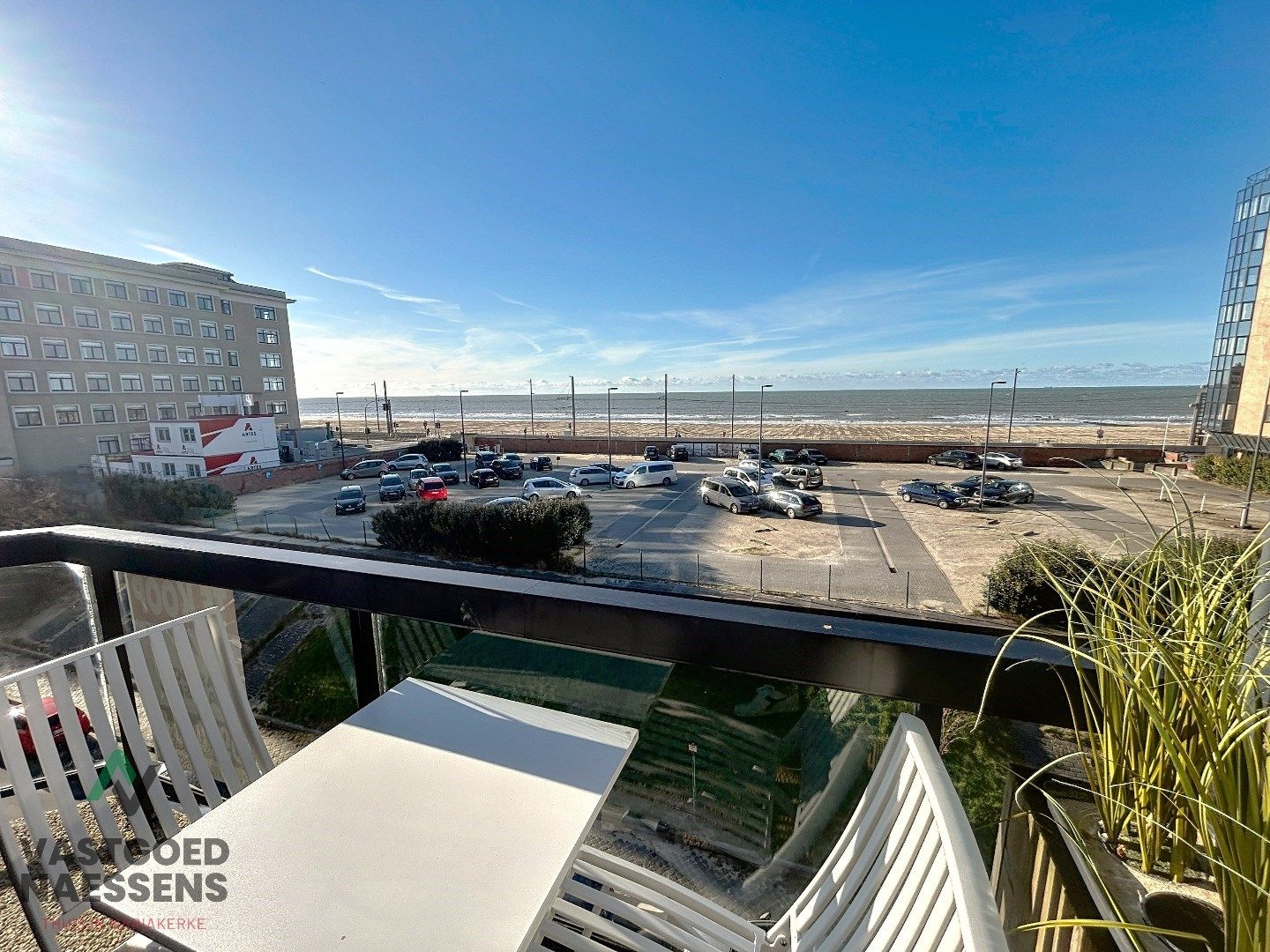 VERNIEUWDE DUPLEX - 2 SLPK - ZICHT OP ZEE foto 9