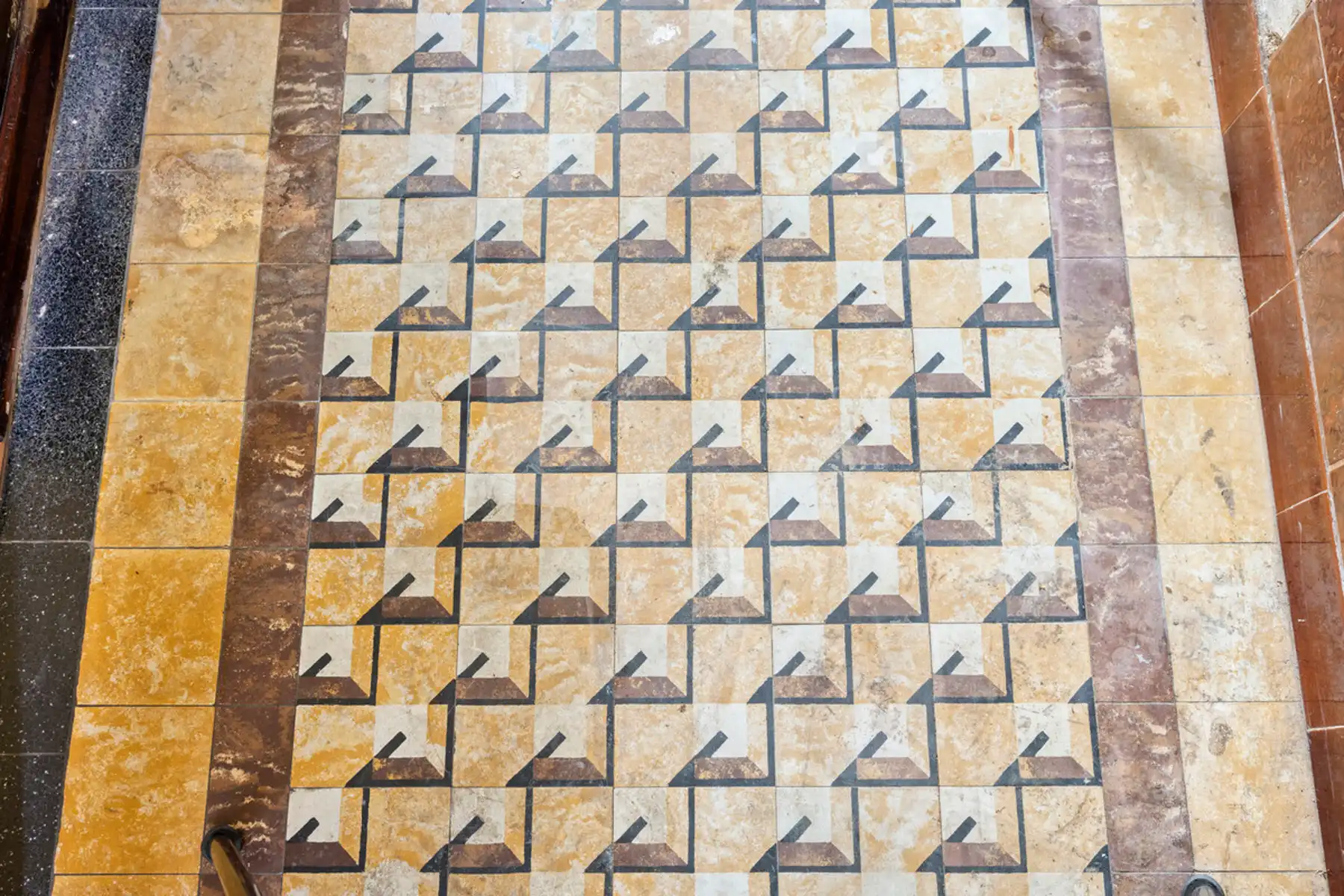 Te renoveren starterswoning  in Mechelen foto 13