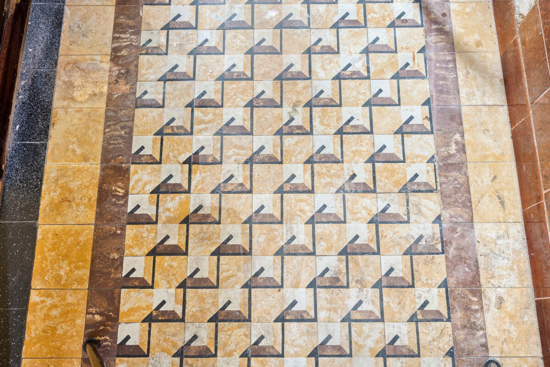 Te renoveren starterswoning  in Mechelen foto 13