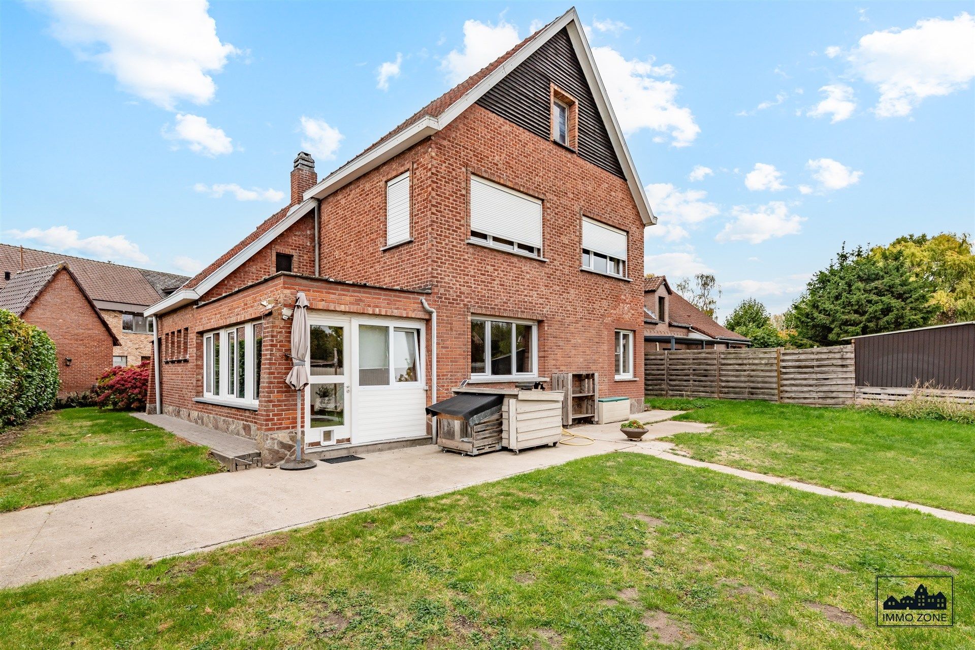 open bebouwing met garage/atelier op 900m² foto 22