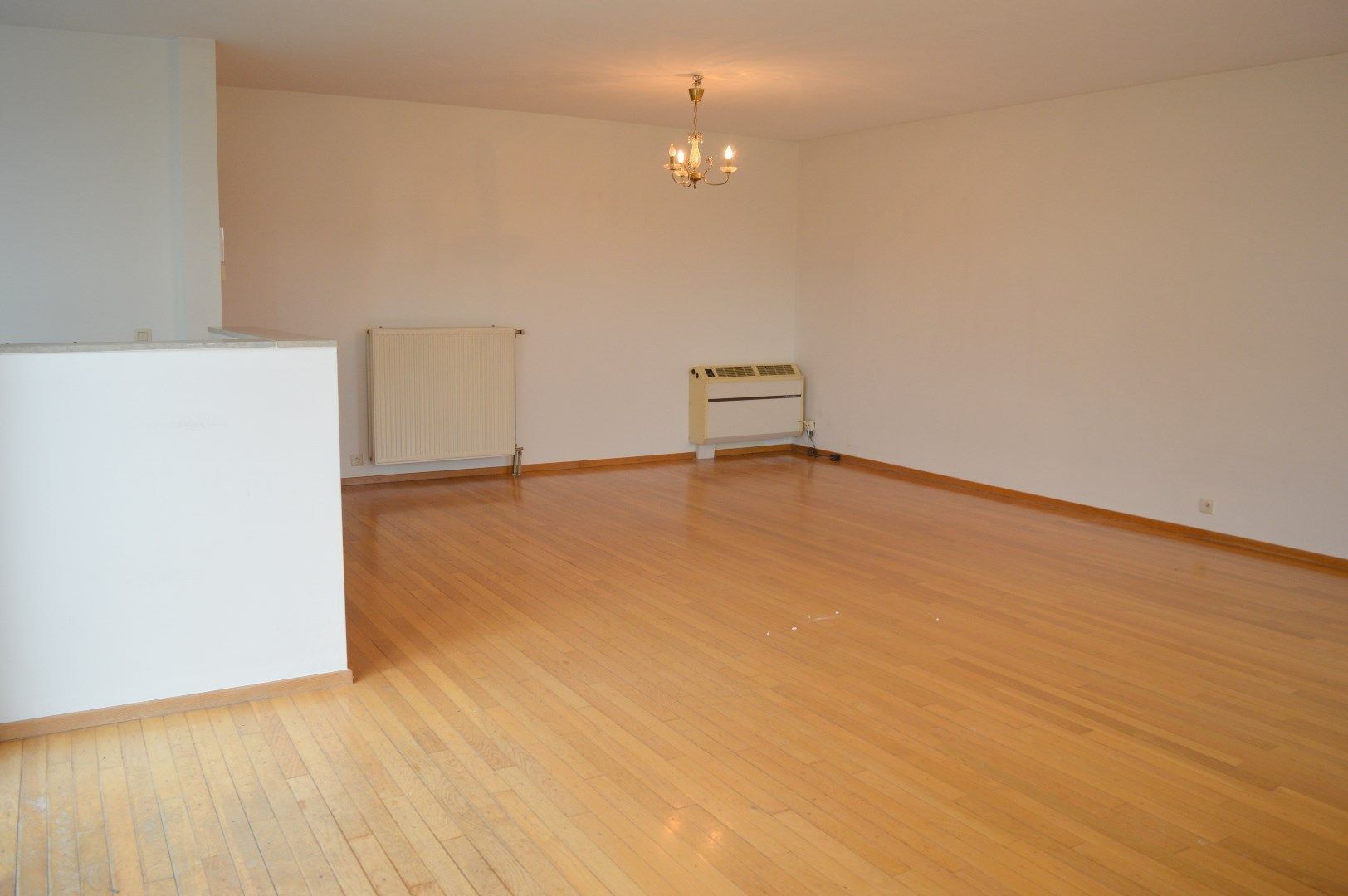 Gezellig dakappartement met terras in Gullegem met 2 slaapkamers foto 3