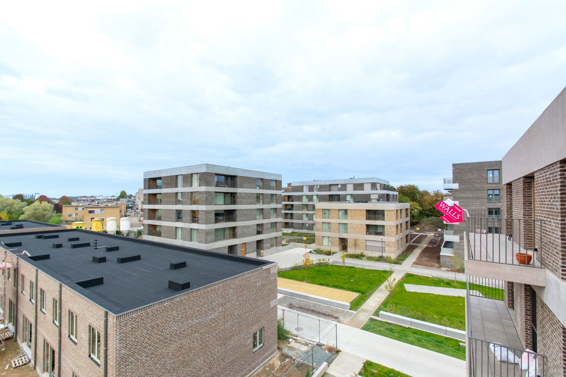 Lichtrijk appartement omringd door park en natuur foto 4