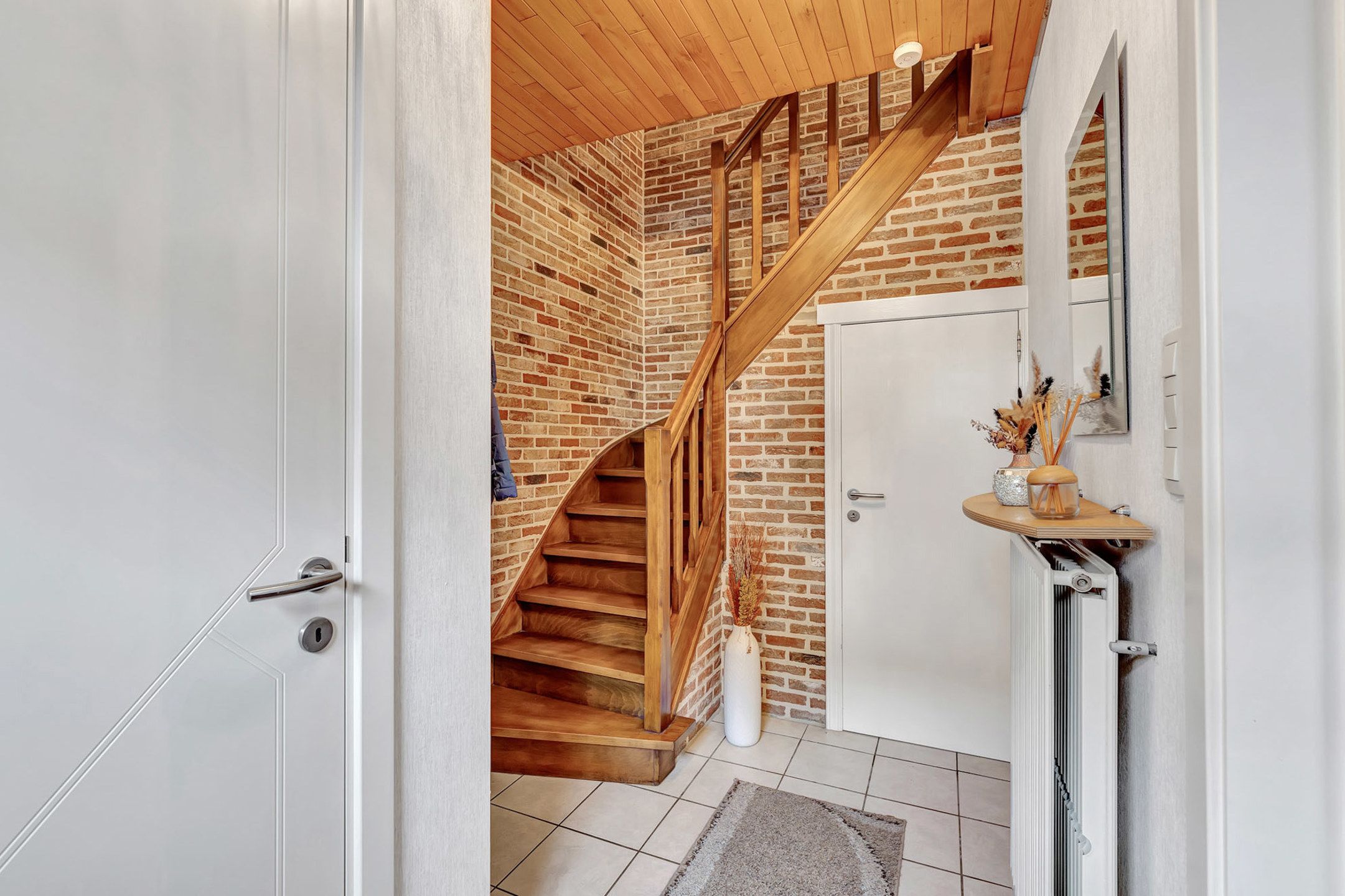 Instapklare HOB met 3 slpks, garage en tuin foto 4