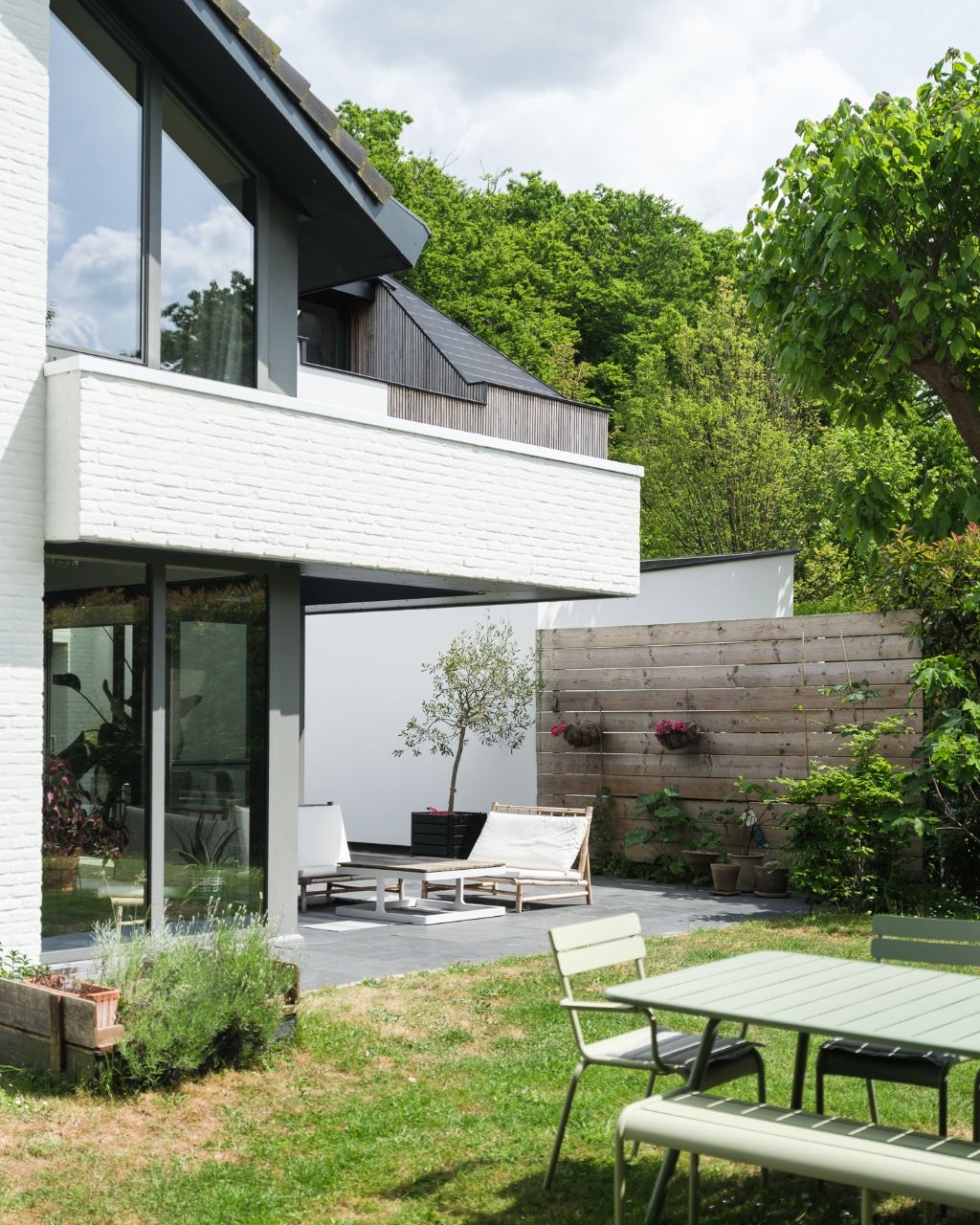 Ruime en energiezuinige woning (A-score) met de mogelijkheid tot combinatie woon/werk op een zeer gegeerde locatie te Sint-Martens-Latem. foto 13