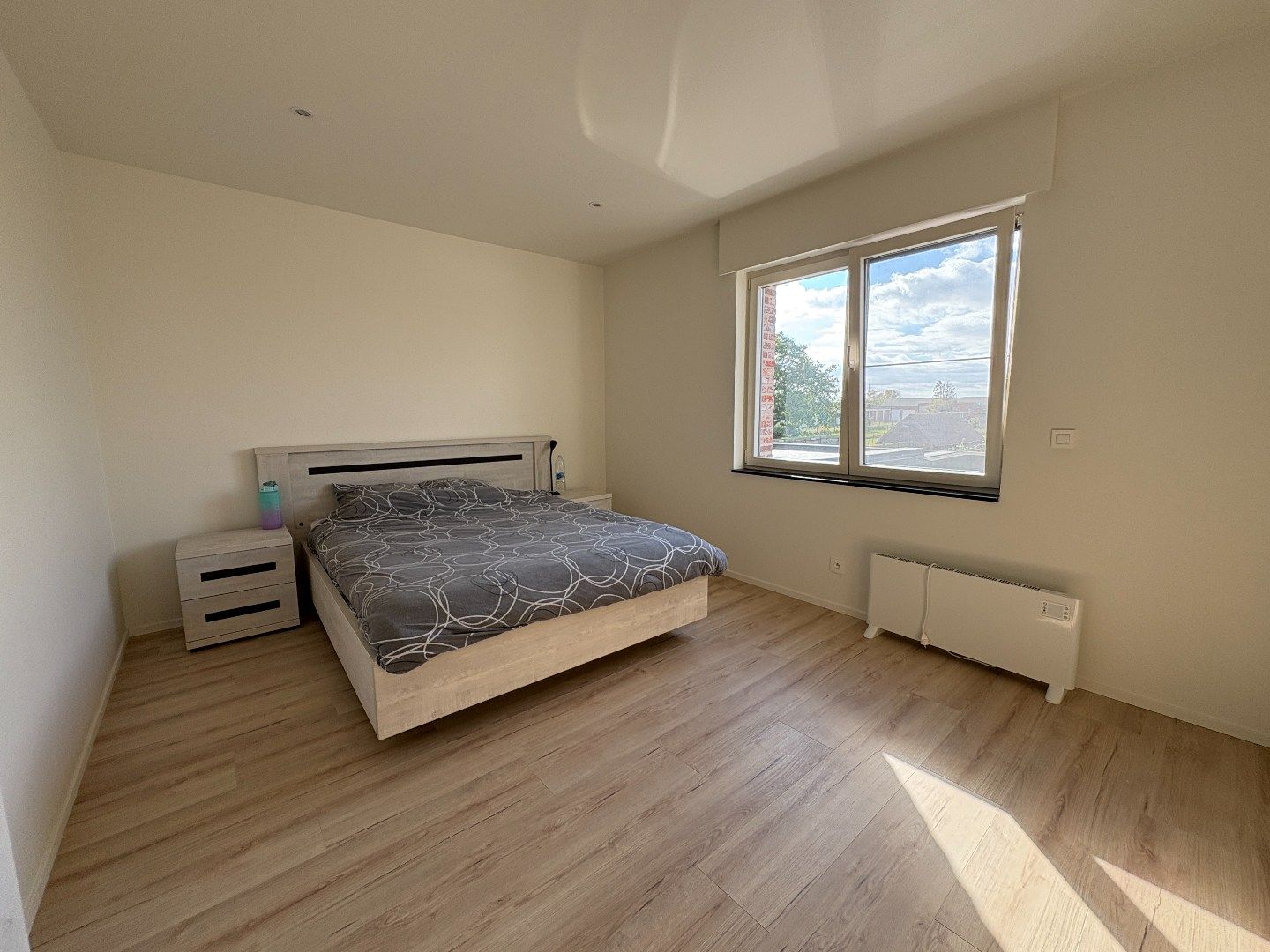 Prachtig gerenoveerde rijwoning met 3 slaapkamers! foto 10