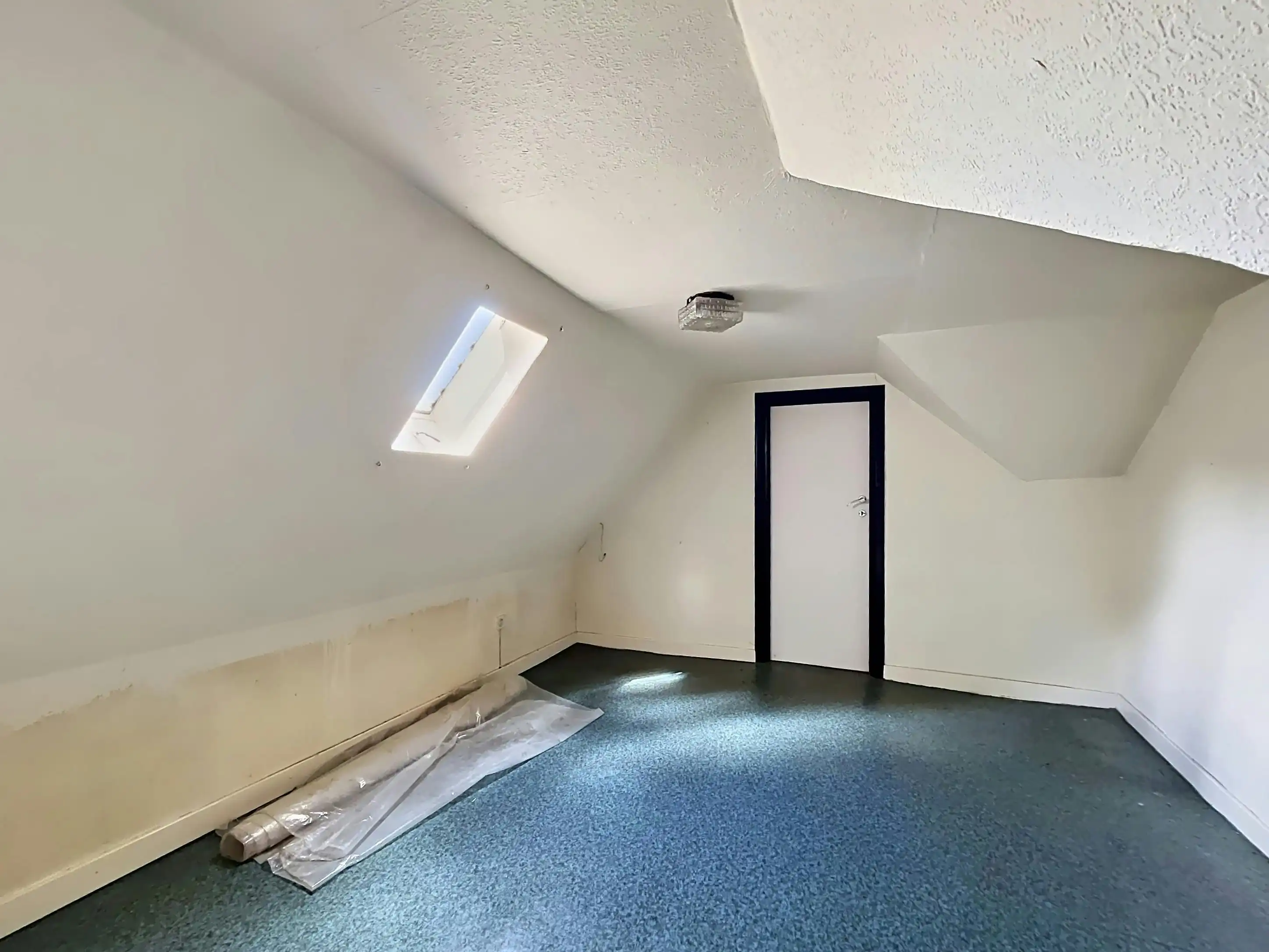 Alleenstaande woning in hartje Aalter foto 13