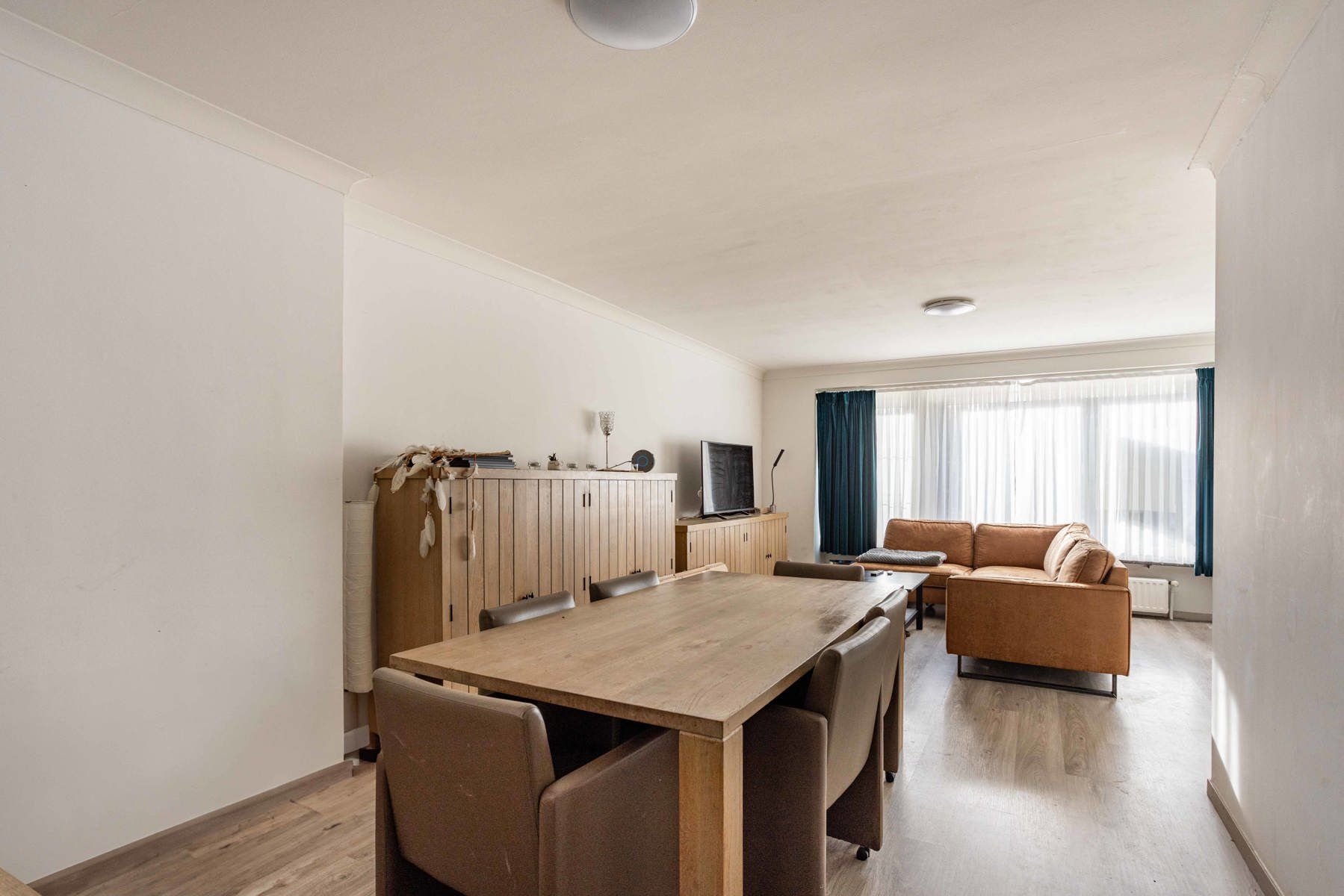 2 slaapkamer appartement met garage  foto 5