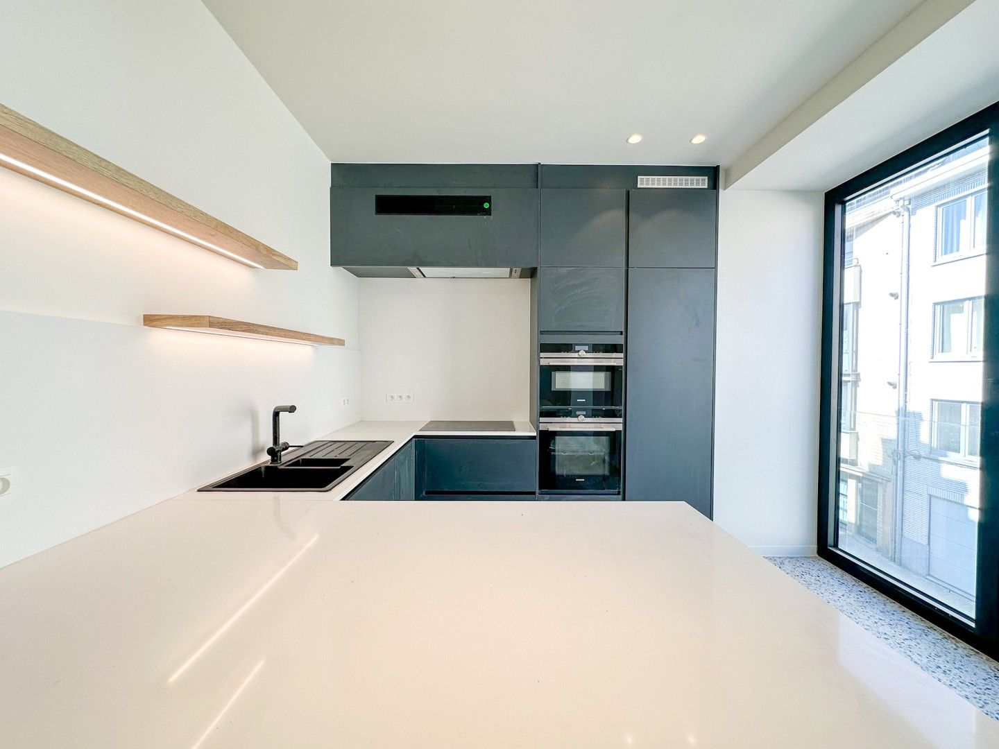 3 slaapkamer nieuwbouwappartement te huur in het centrum van Sint-Niklaas foto 6