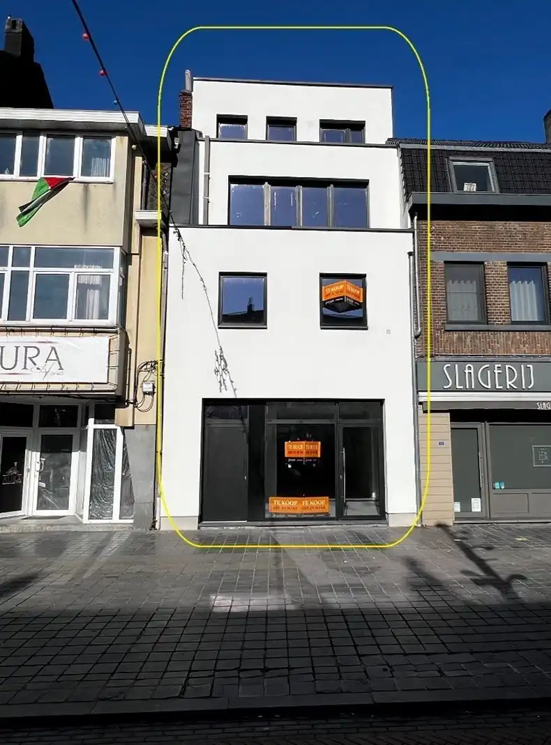 Gebouw te koop Pauwengraaf 52 - - 3630 Maasmechelen