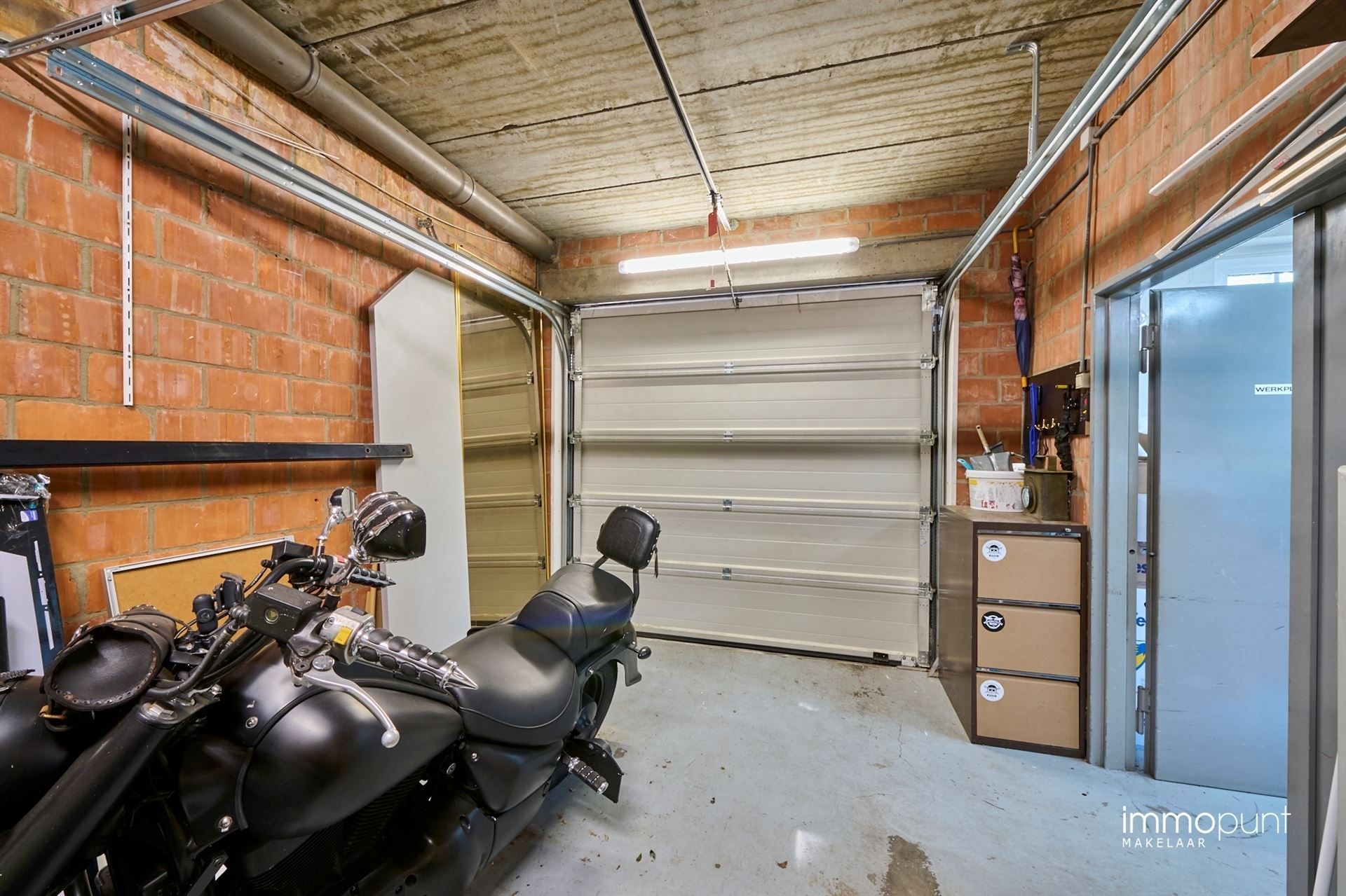 Handelspand met woonst foto 7