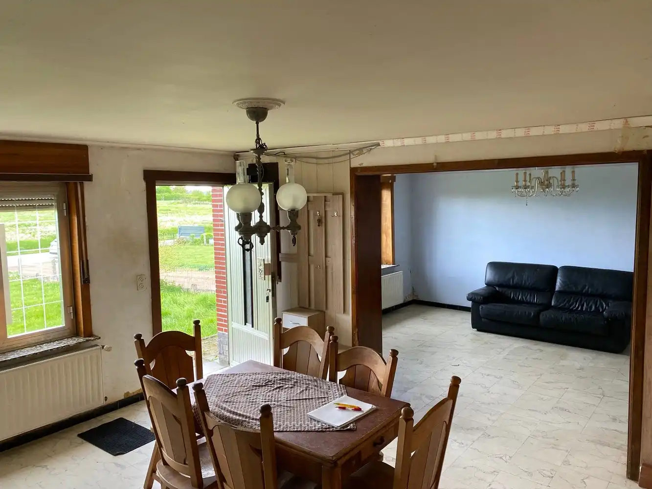 Rustig gelegen te renoveren halfopen bebouwing foto 6