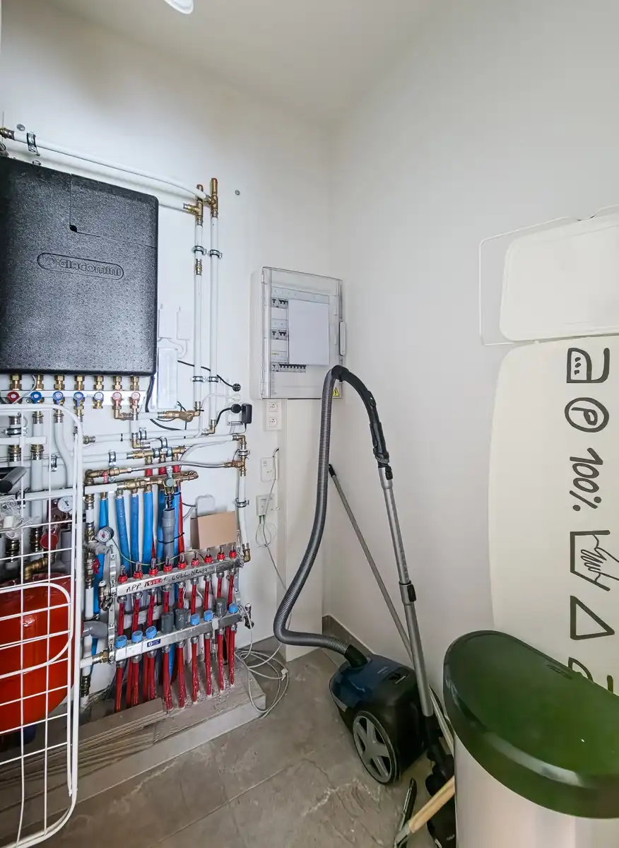 Prachtig modern en gemeubeld appartement met 2slpk en balkon foto 21