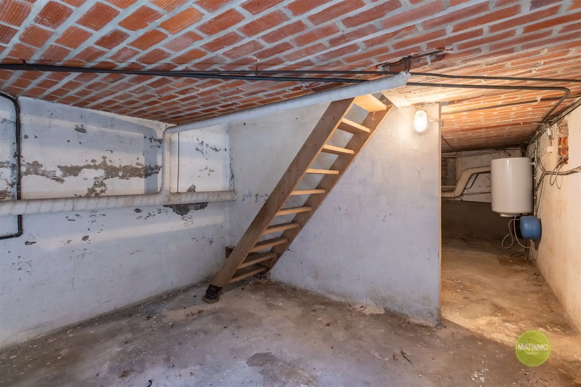 Voormalig handelshuis met veel potentieel in Balen foto 15