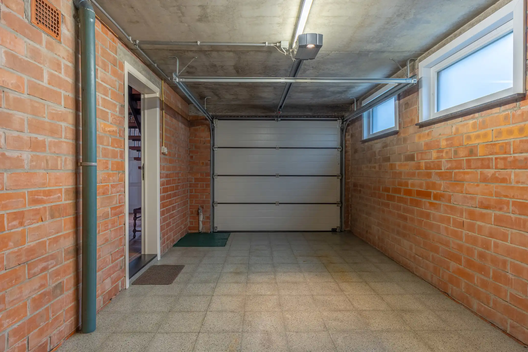 Gunstig gel. instapklare woning op mooi perceel van 1.000 m² foto 18