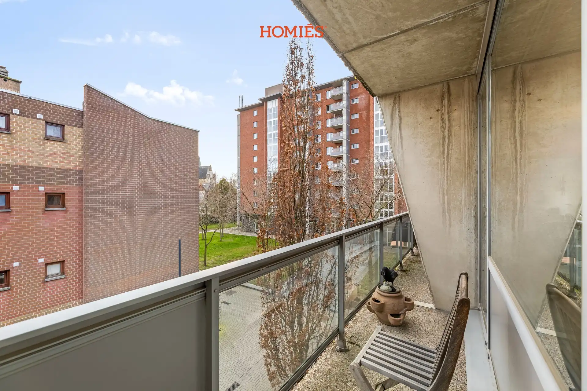 Ruim 3-slaapkamerappartement met staanplaats foto 6