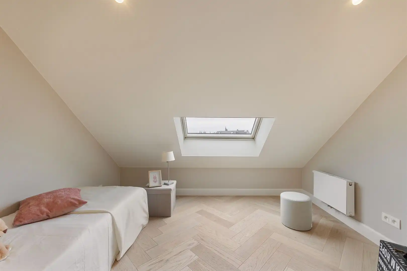 Charmante duplex met terras foto 18